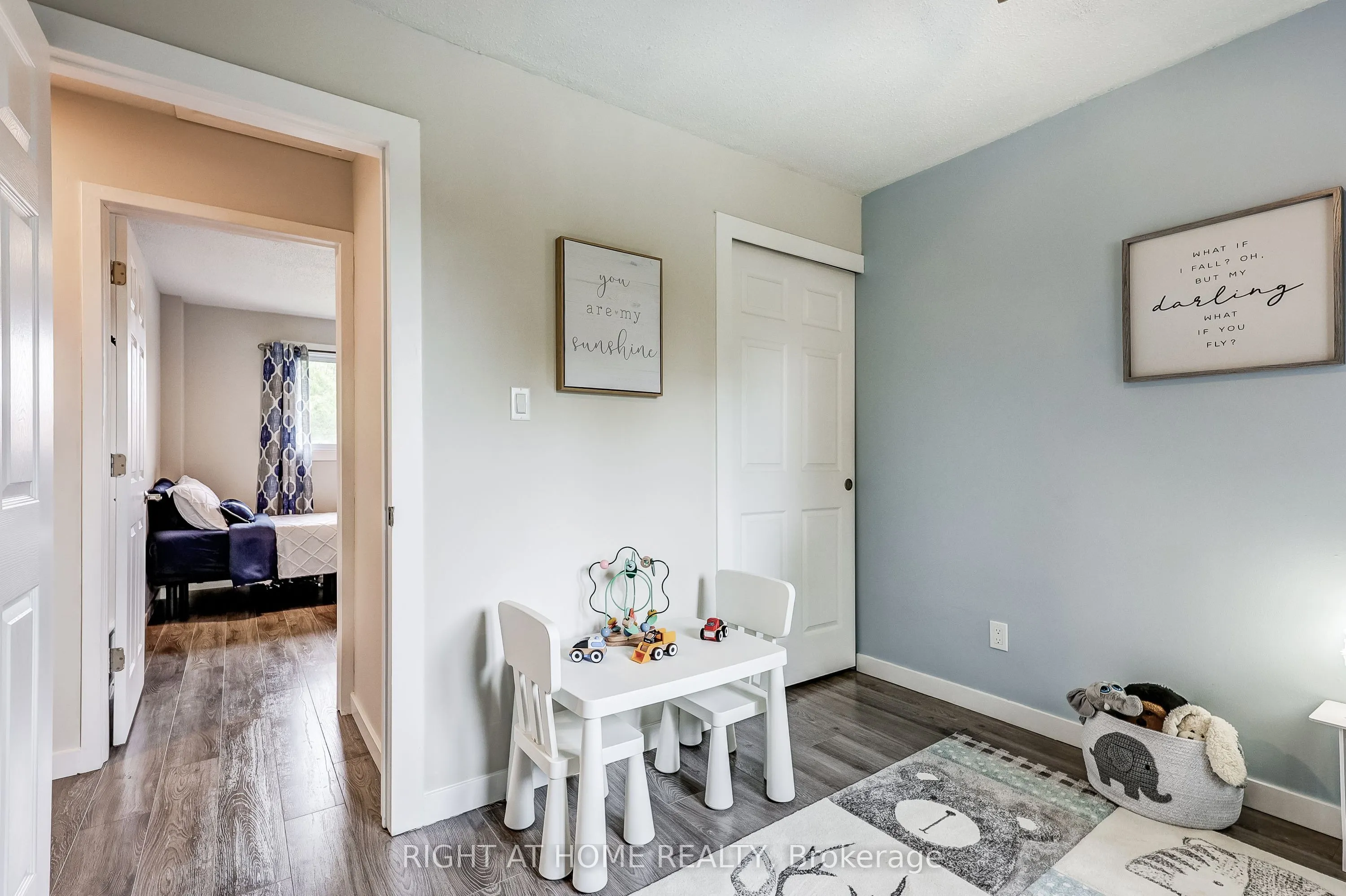 8 Doreen Crescent