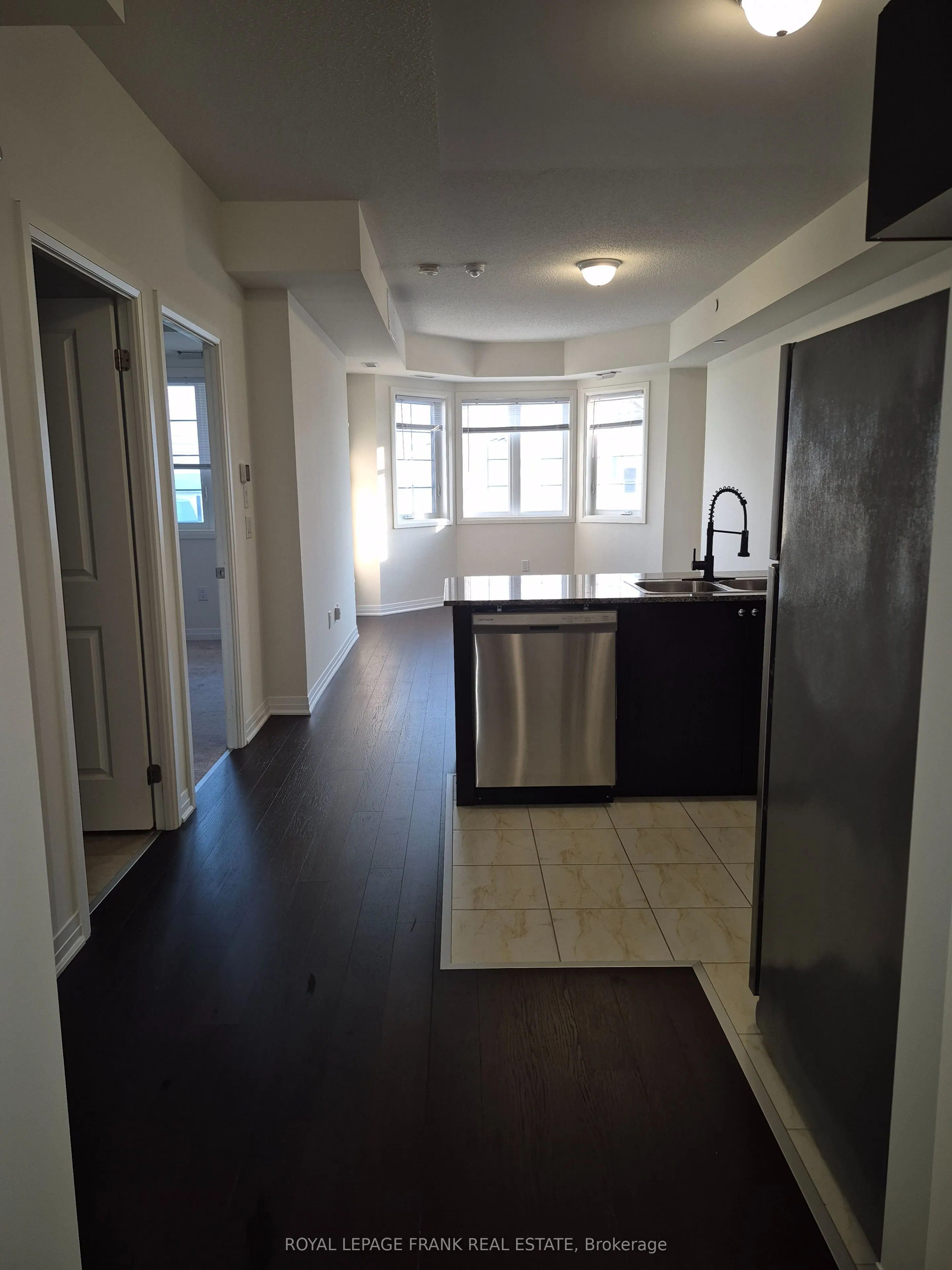 70 Shipway Ave Avenue, #401