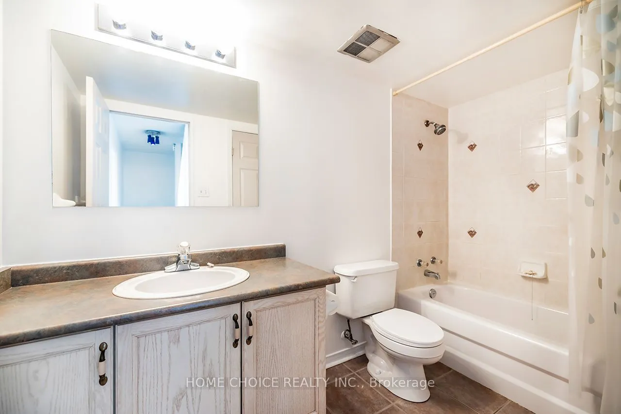 454 Centre Street, #412