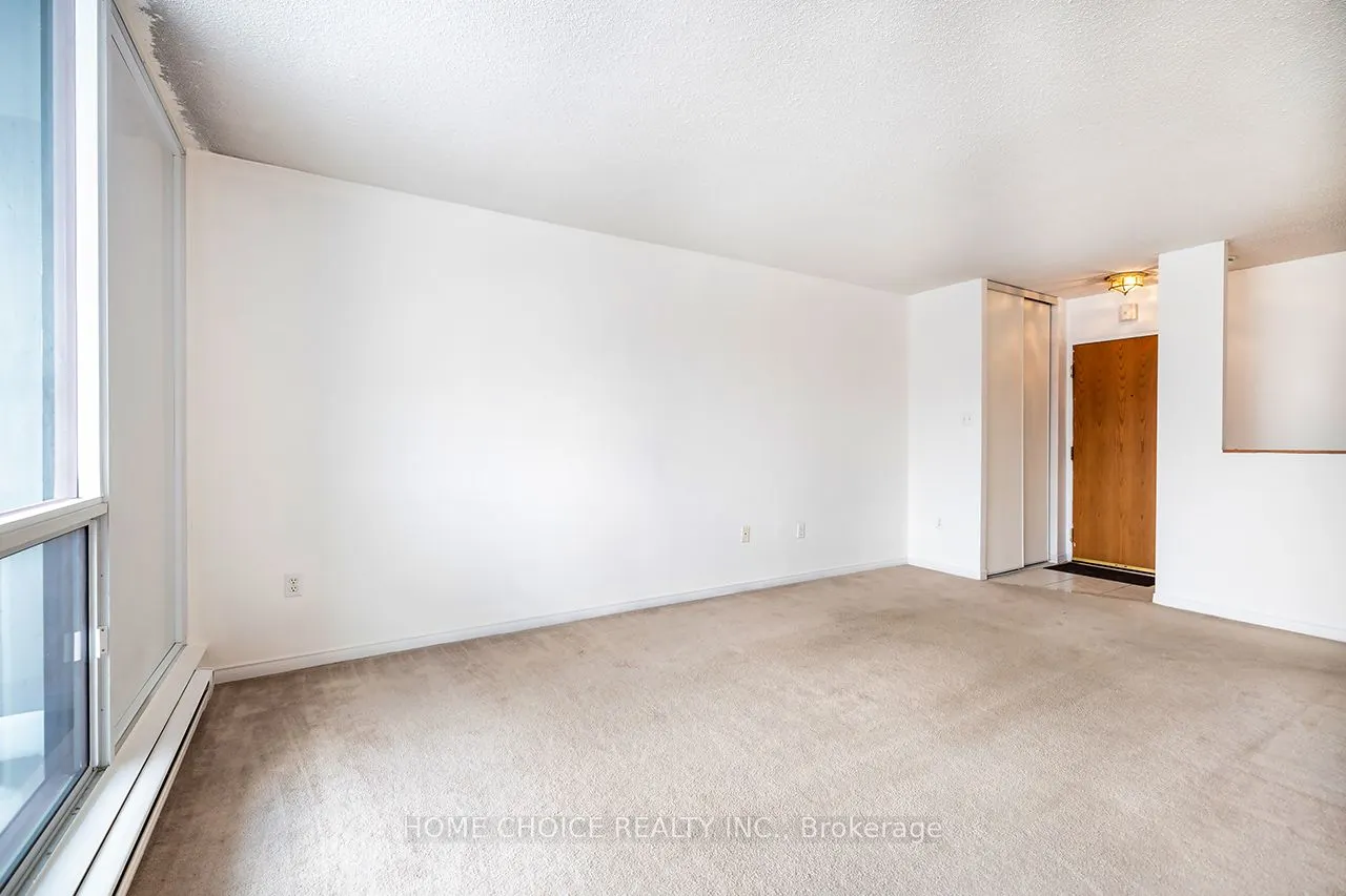454 Centre Street, #412