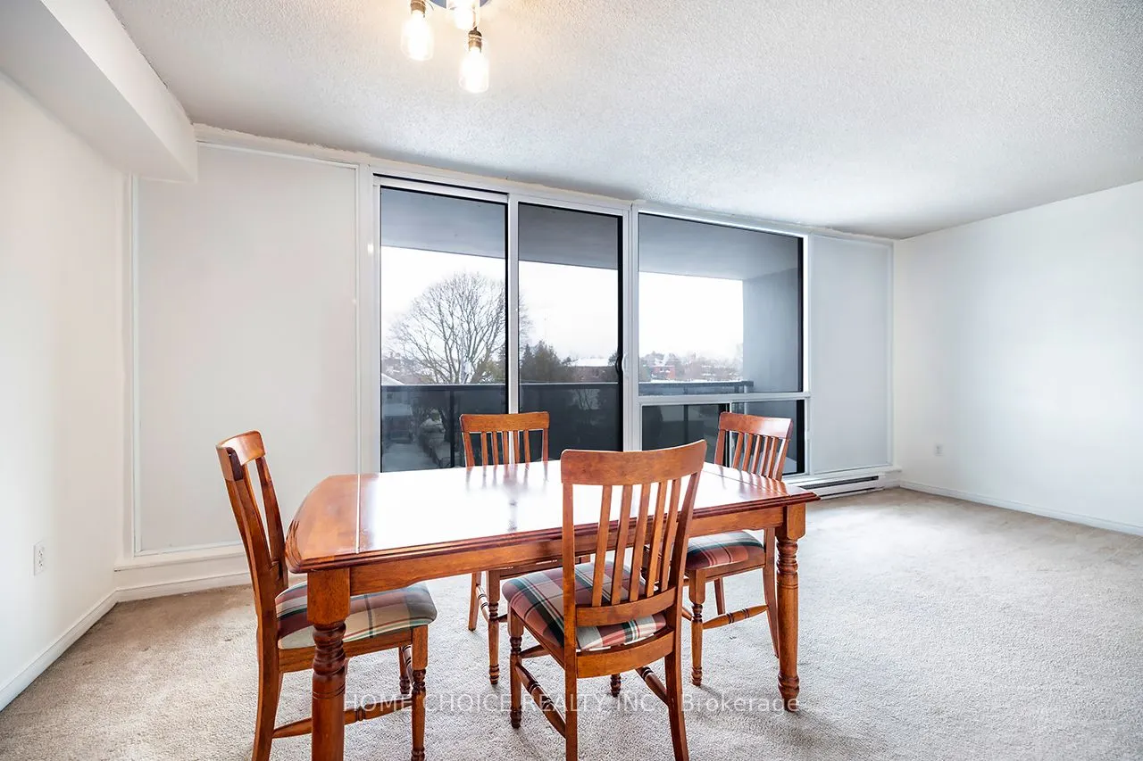 454 Centre Street, #412