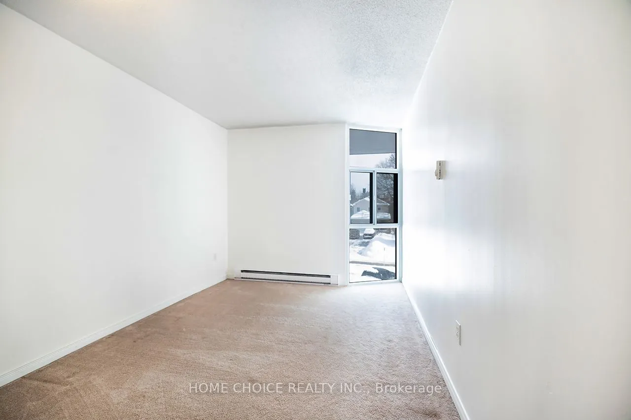 454 Centre Street, #412