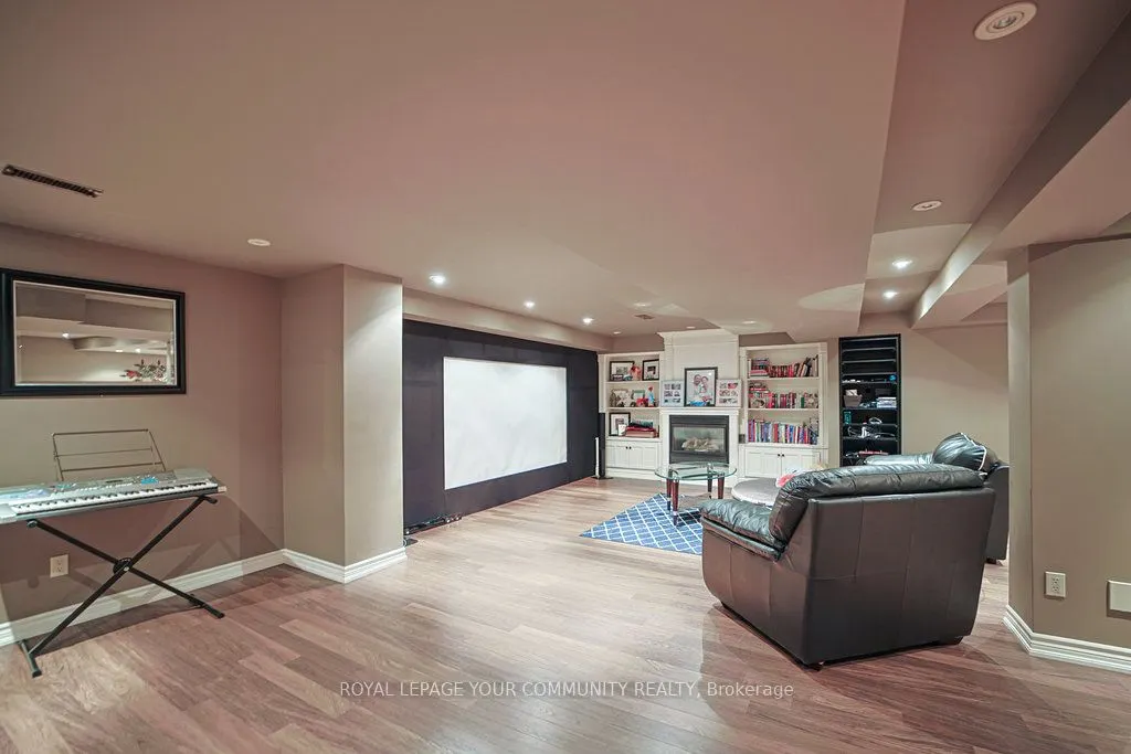 17 Sturgess Crescent