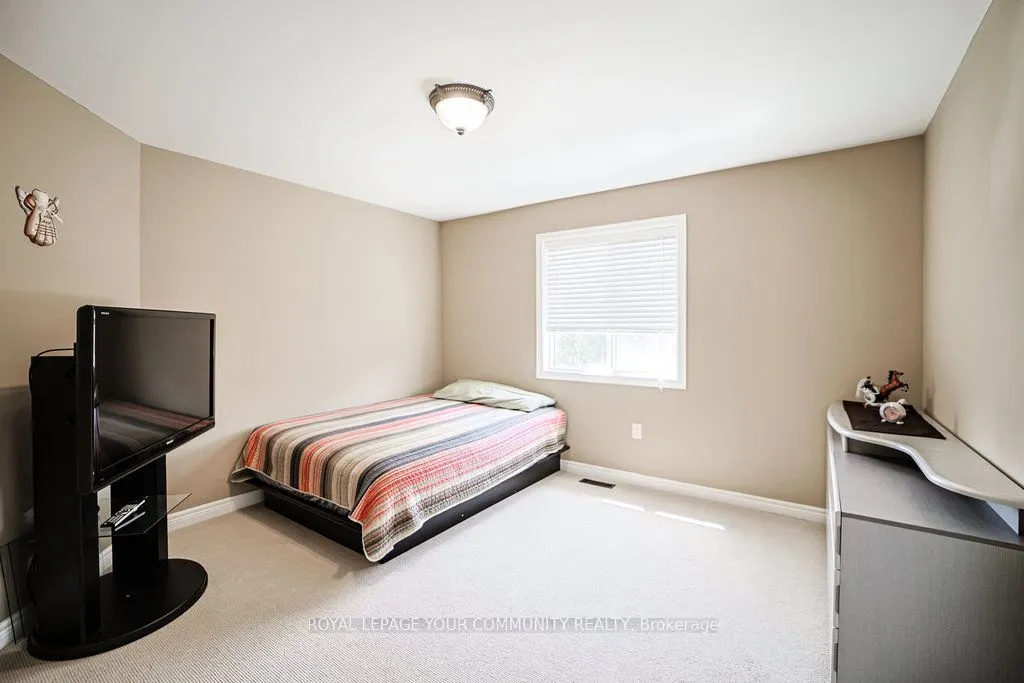 17 Sturgess Crescent