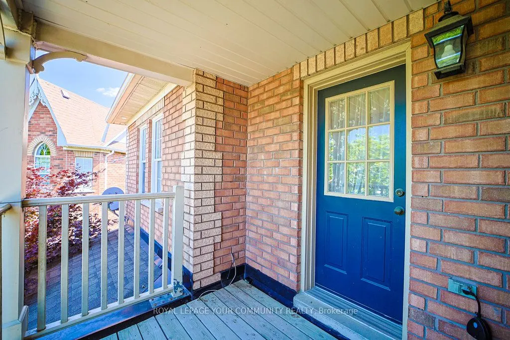 17 Sturgess Crescent
