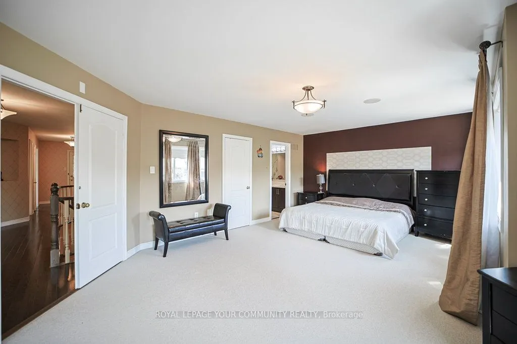 17 Sturgess Crescent