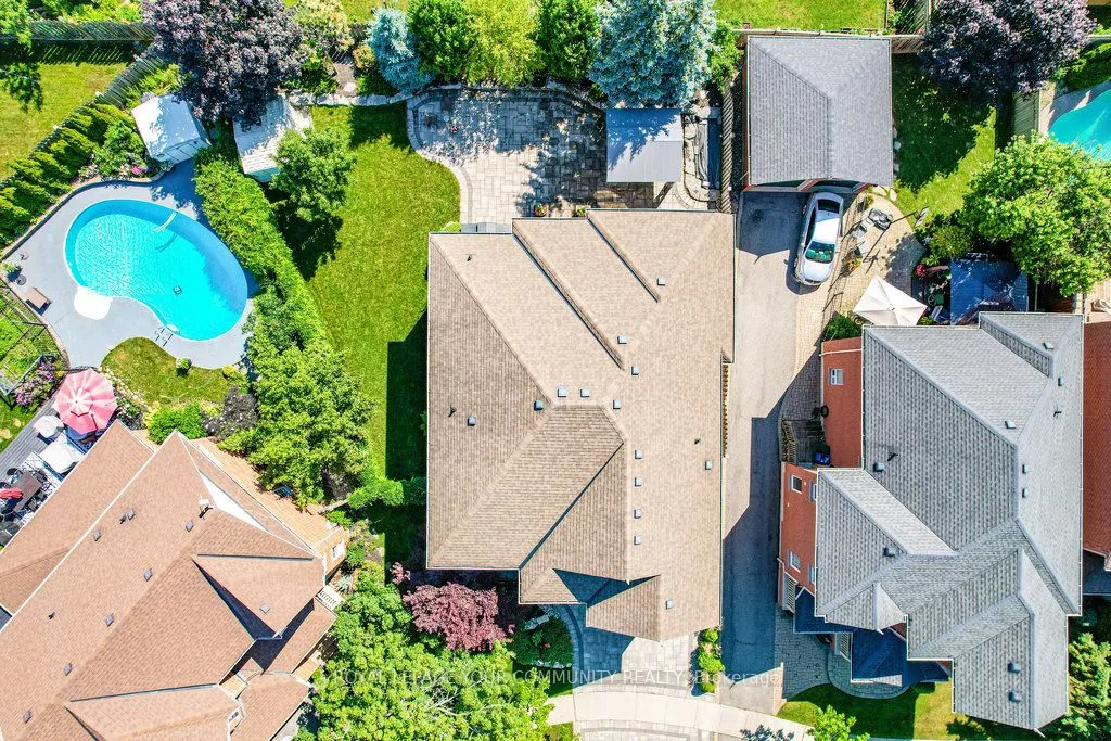 17 Sturgess Crescent