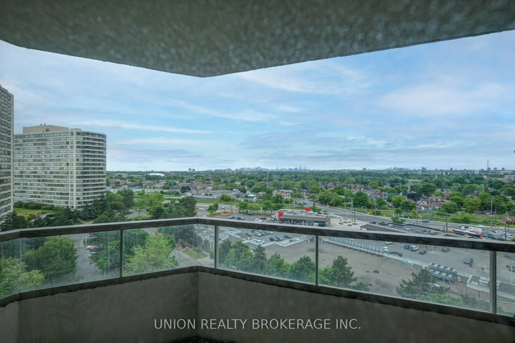5 Greystone walk Drive, #1216