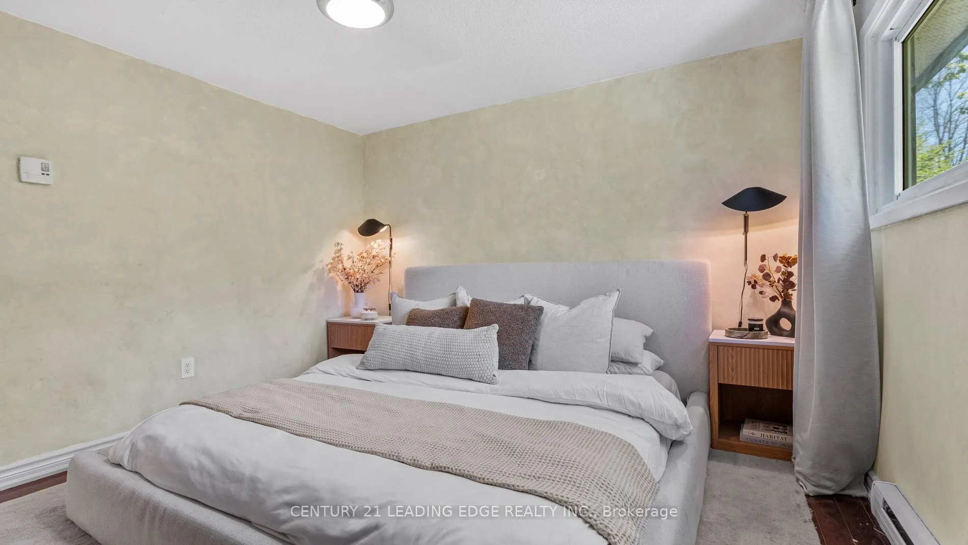 909 King Street W, #6