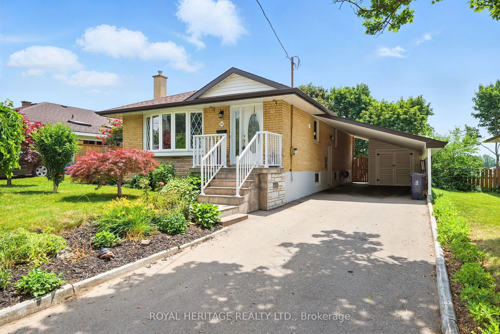703 Newman Crescent