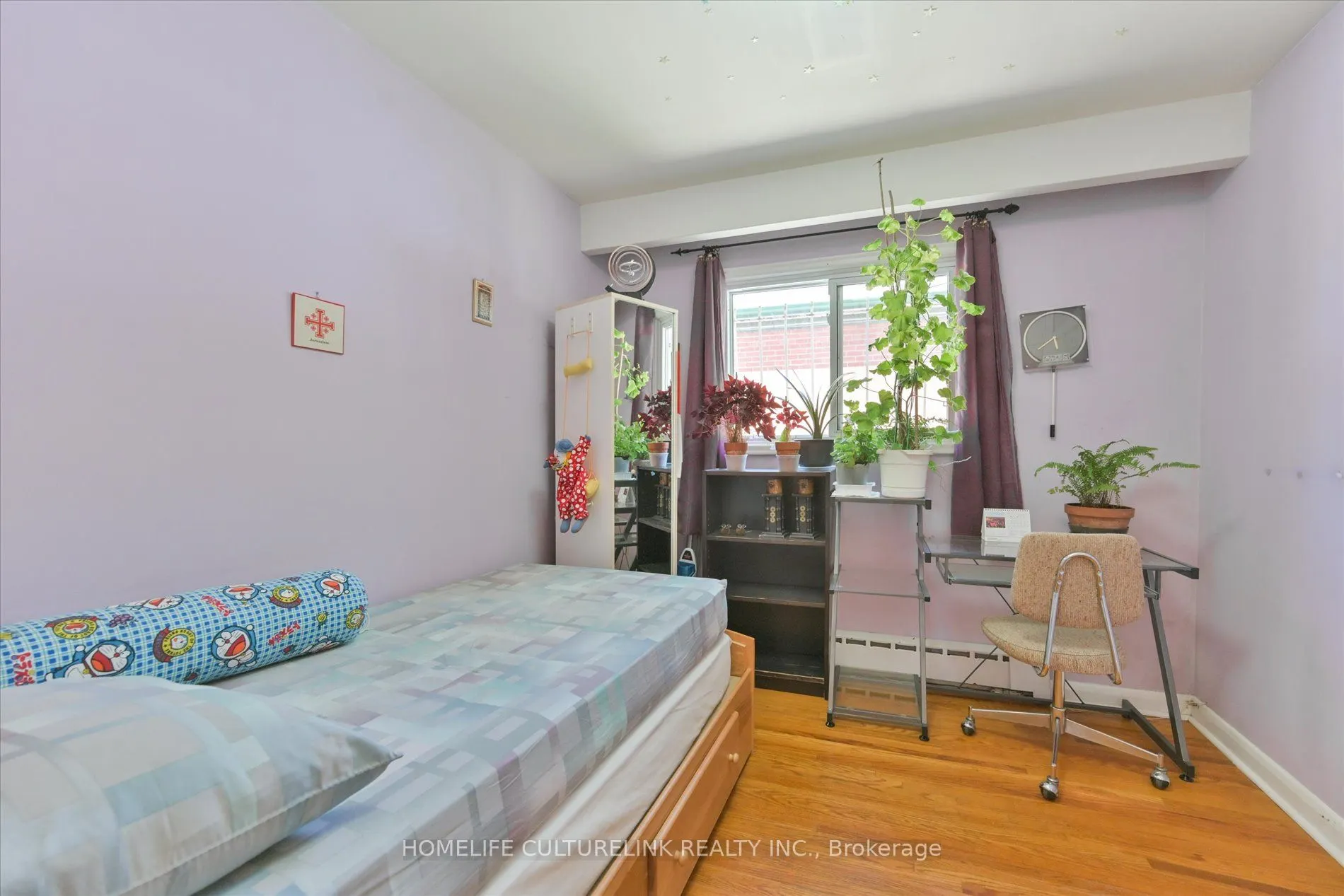 27 Anticosti Drive