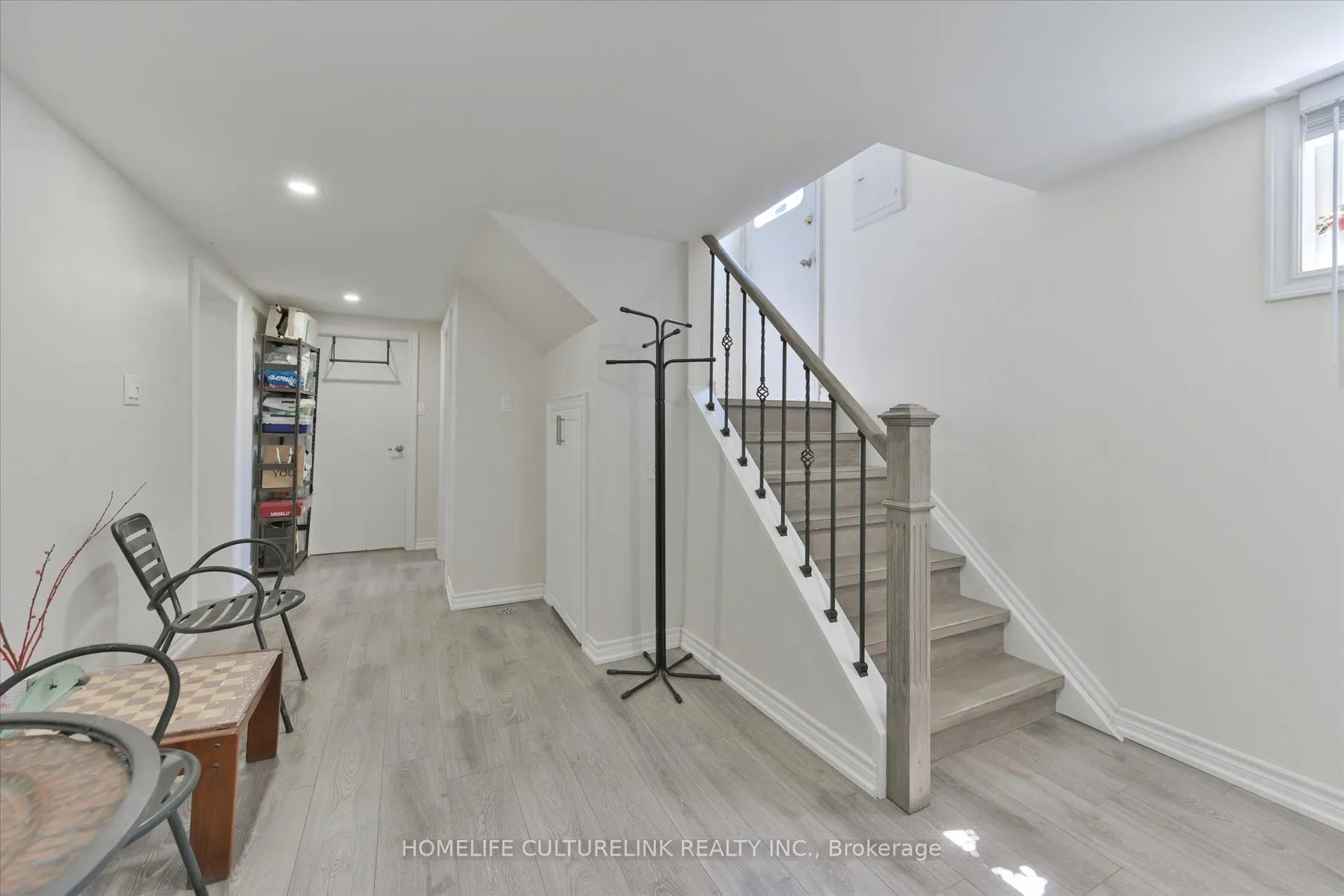 27 Anticosti Drive