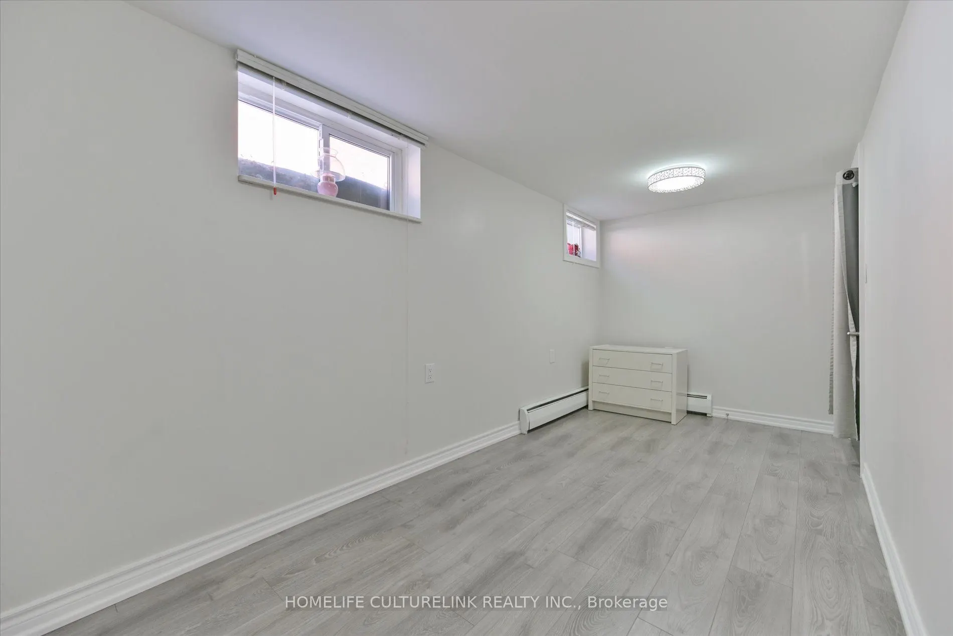 27 Anticosti Drive