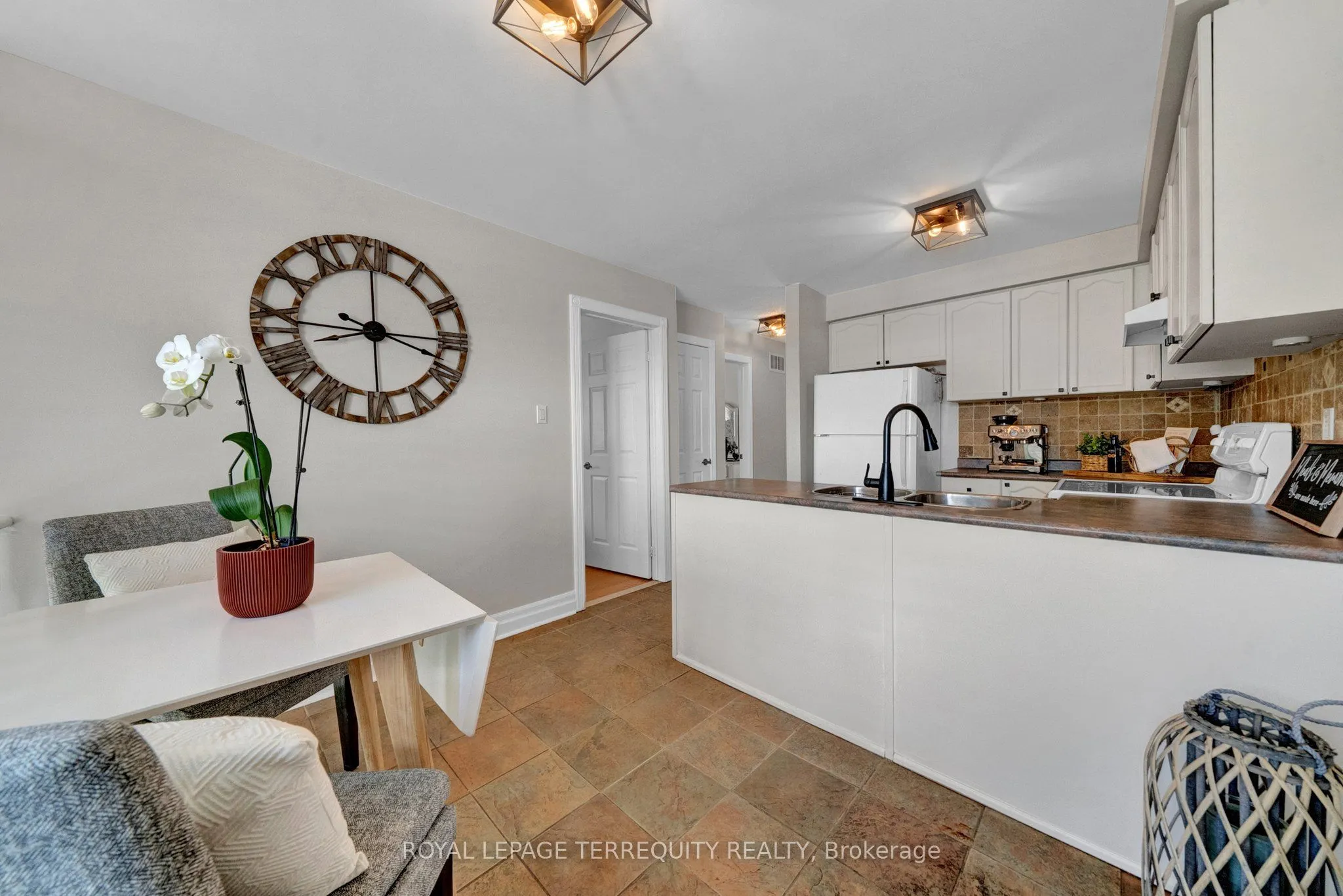 20 Abernethy Crescent