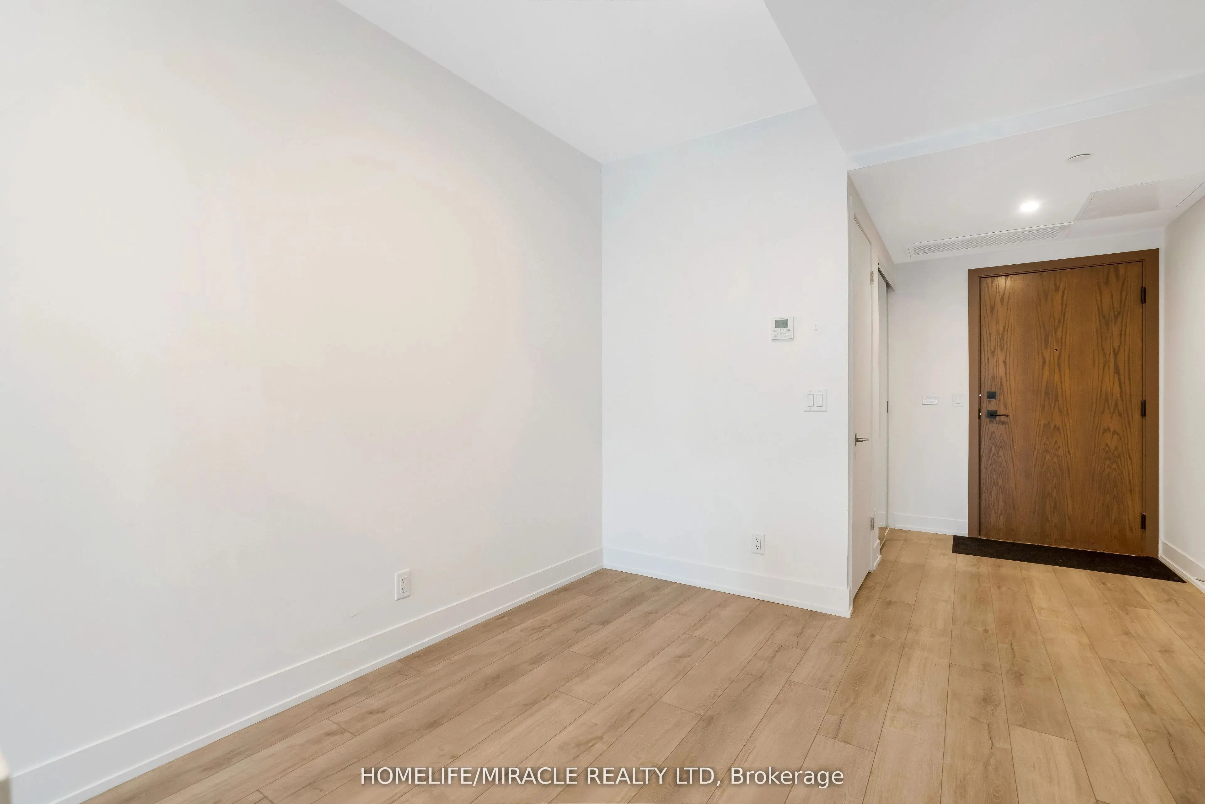 1316 Kingston Road, #201