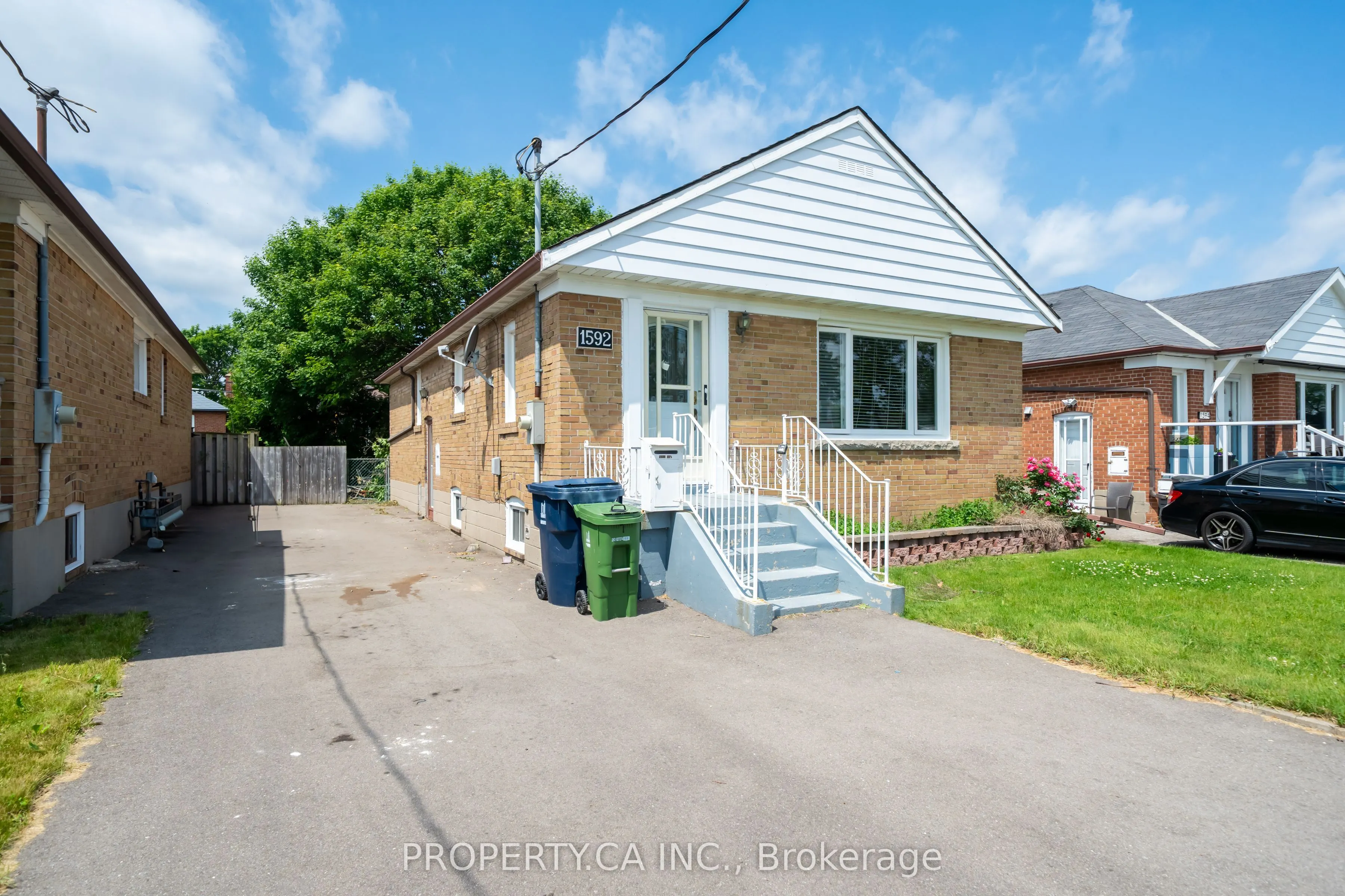 1592 Pharmacy Avenue