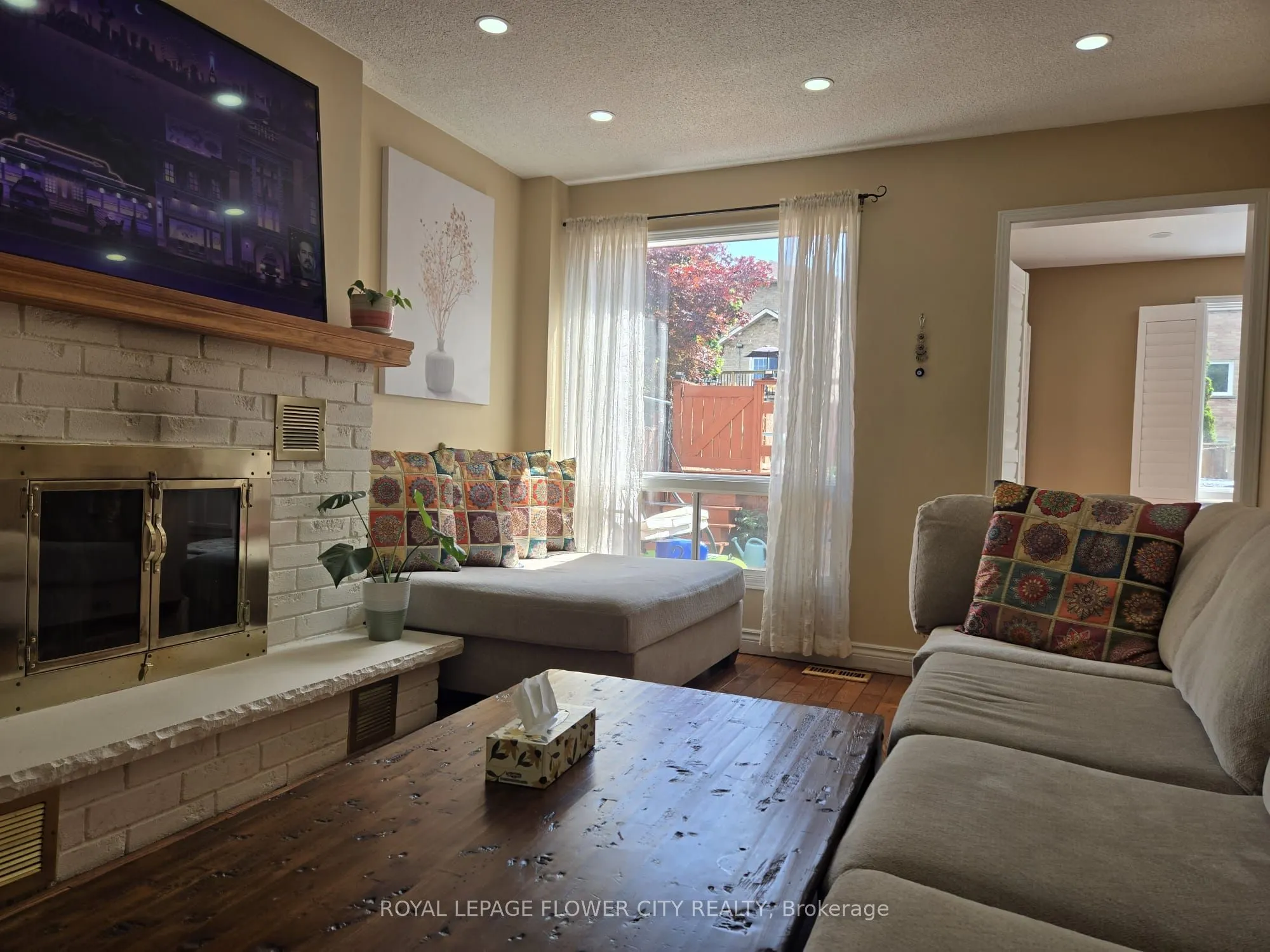 11 Murkar Crescent