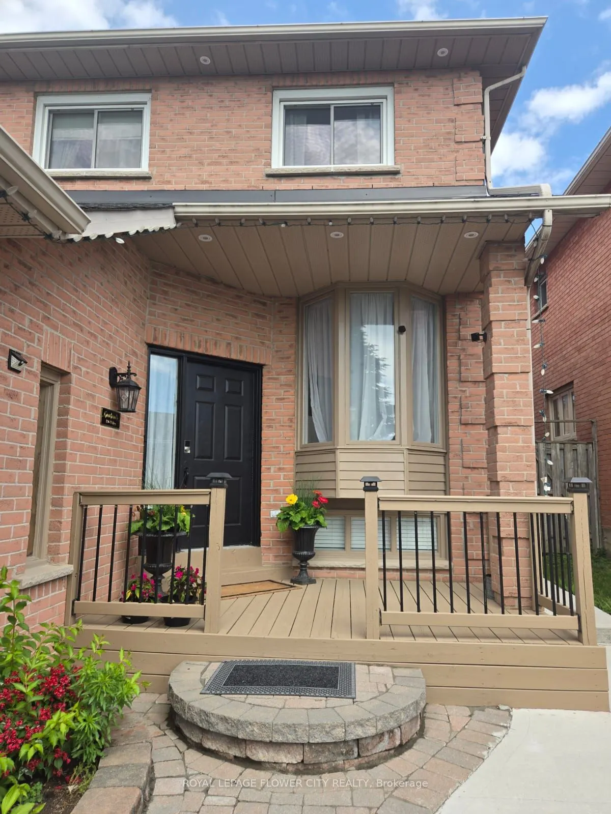 11 Murkar Crescent