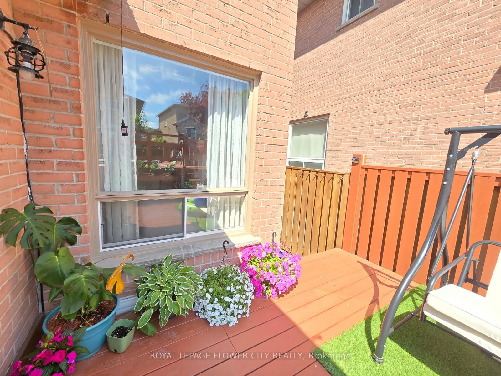 11 Murkar Crescent