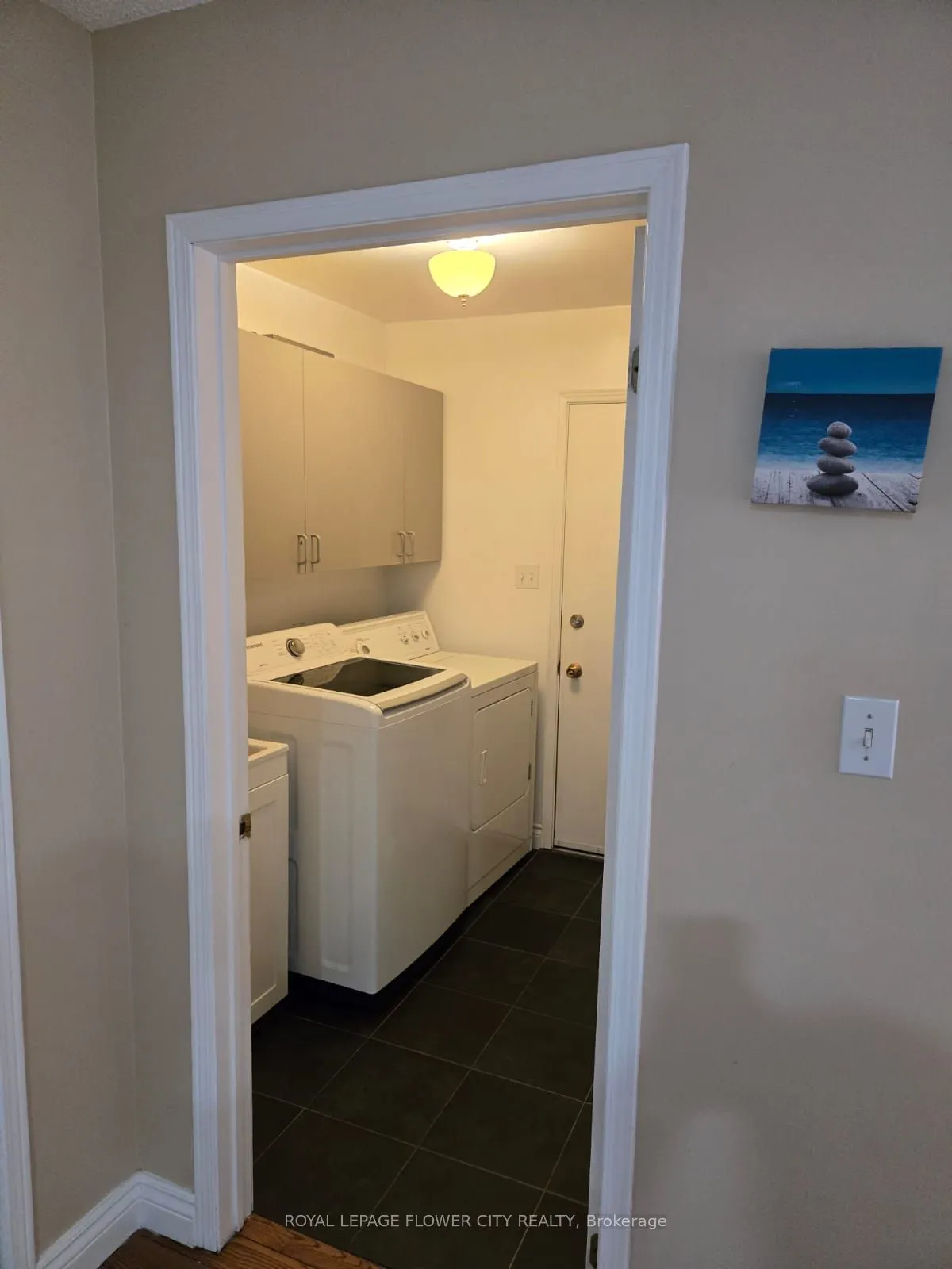 11 Murkar Crescent