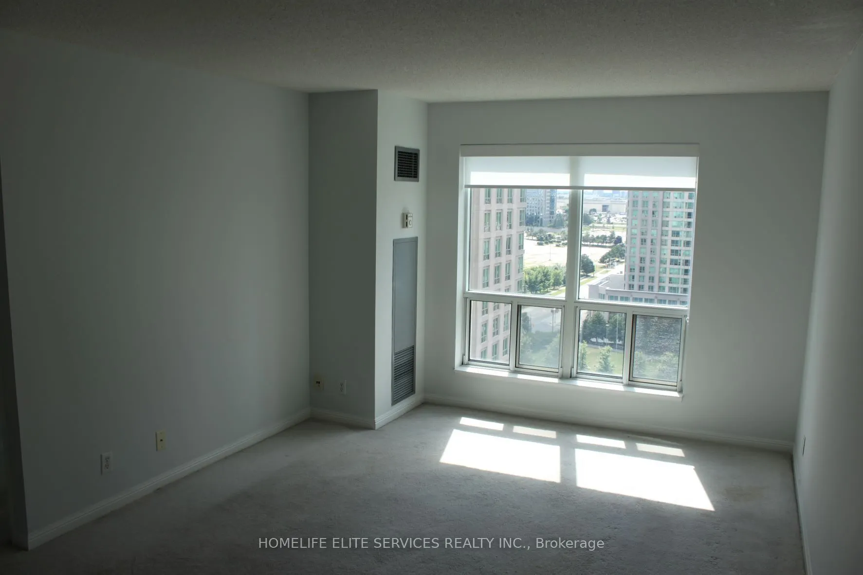 11 Lee Centre Drive, #1615