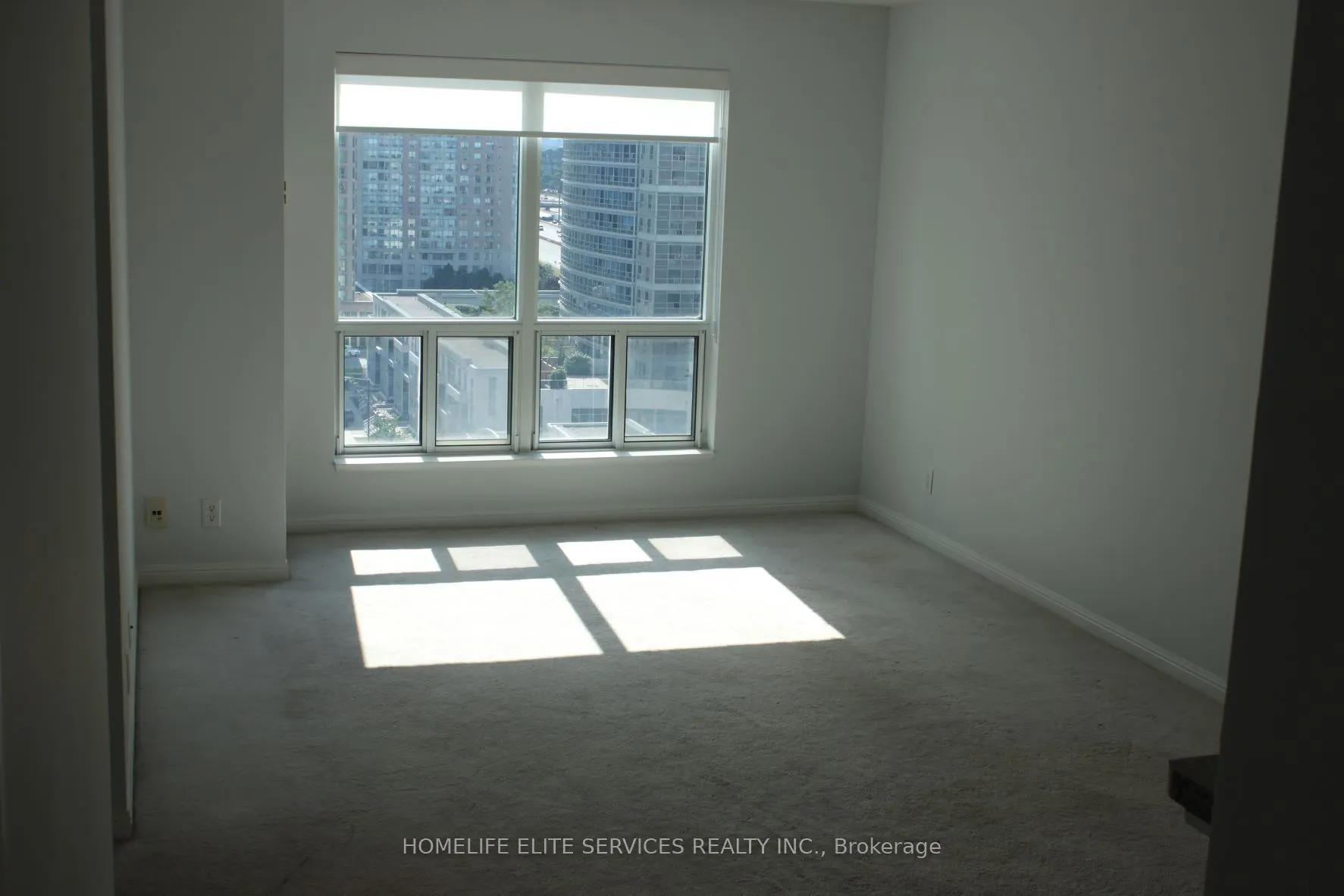 11 Lee Centre Drive, #1615
