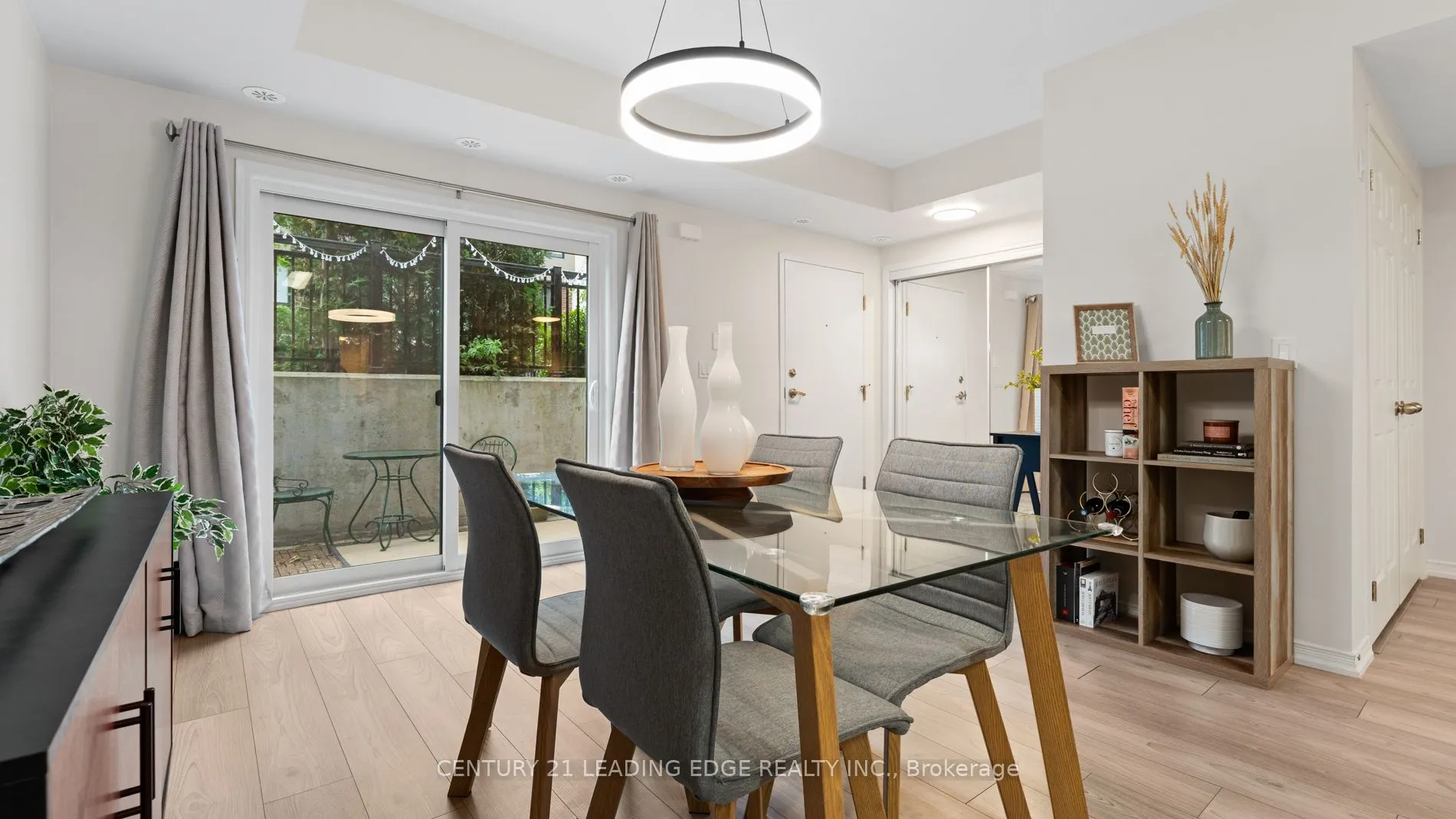 8835 Sheppard Avenue E, #112