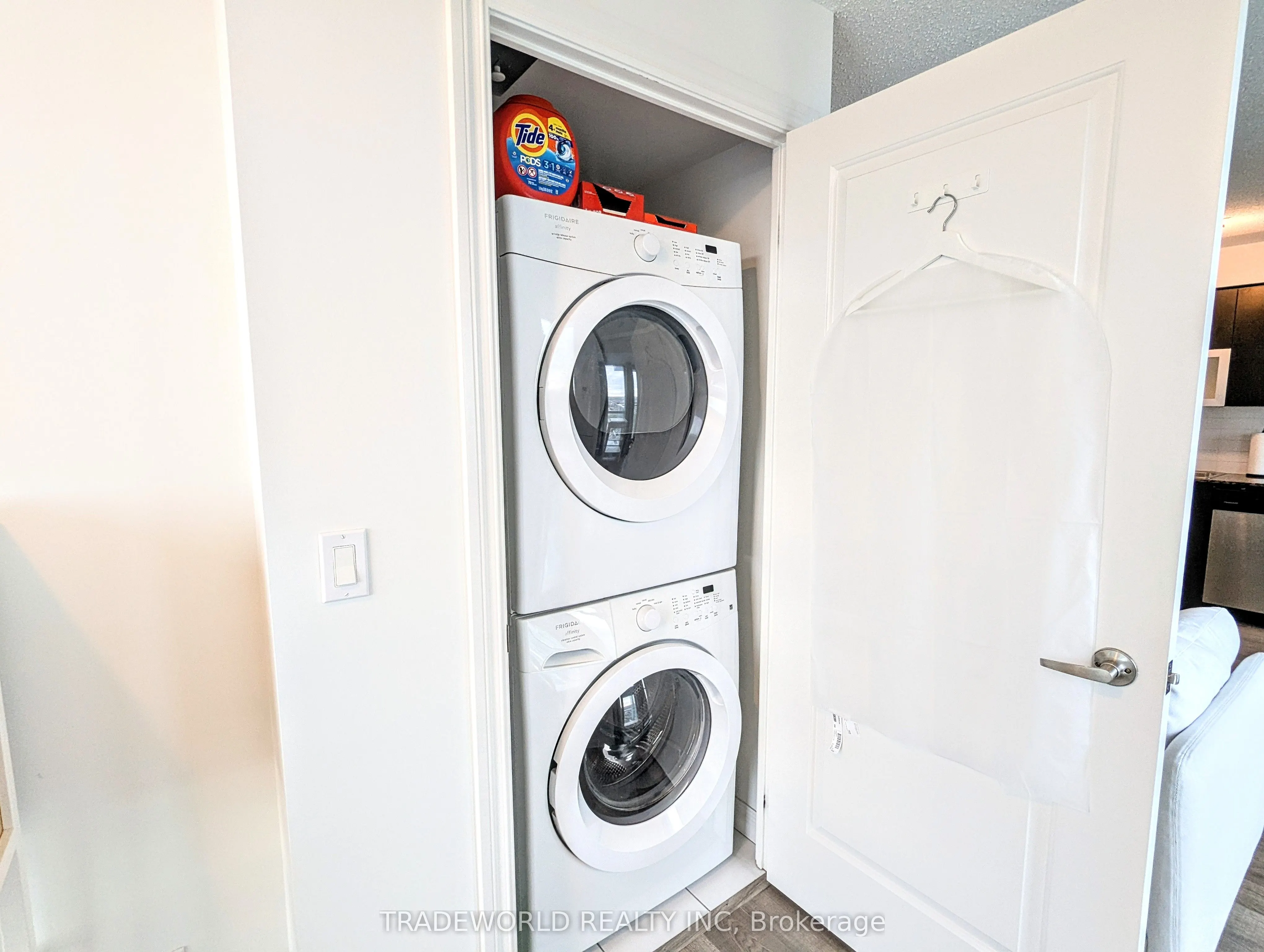 50 Town Centre Court, #3304