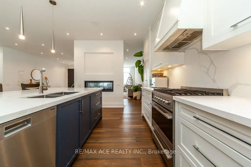 44 Muir Drive