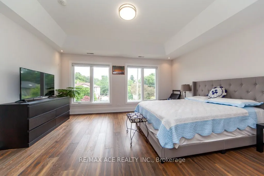 44 Muir Drive