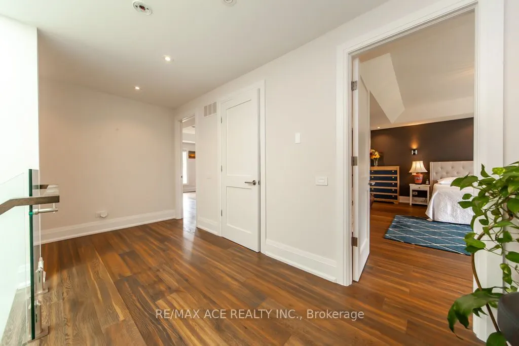 44 Muir Drive