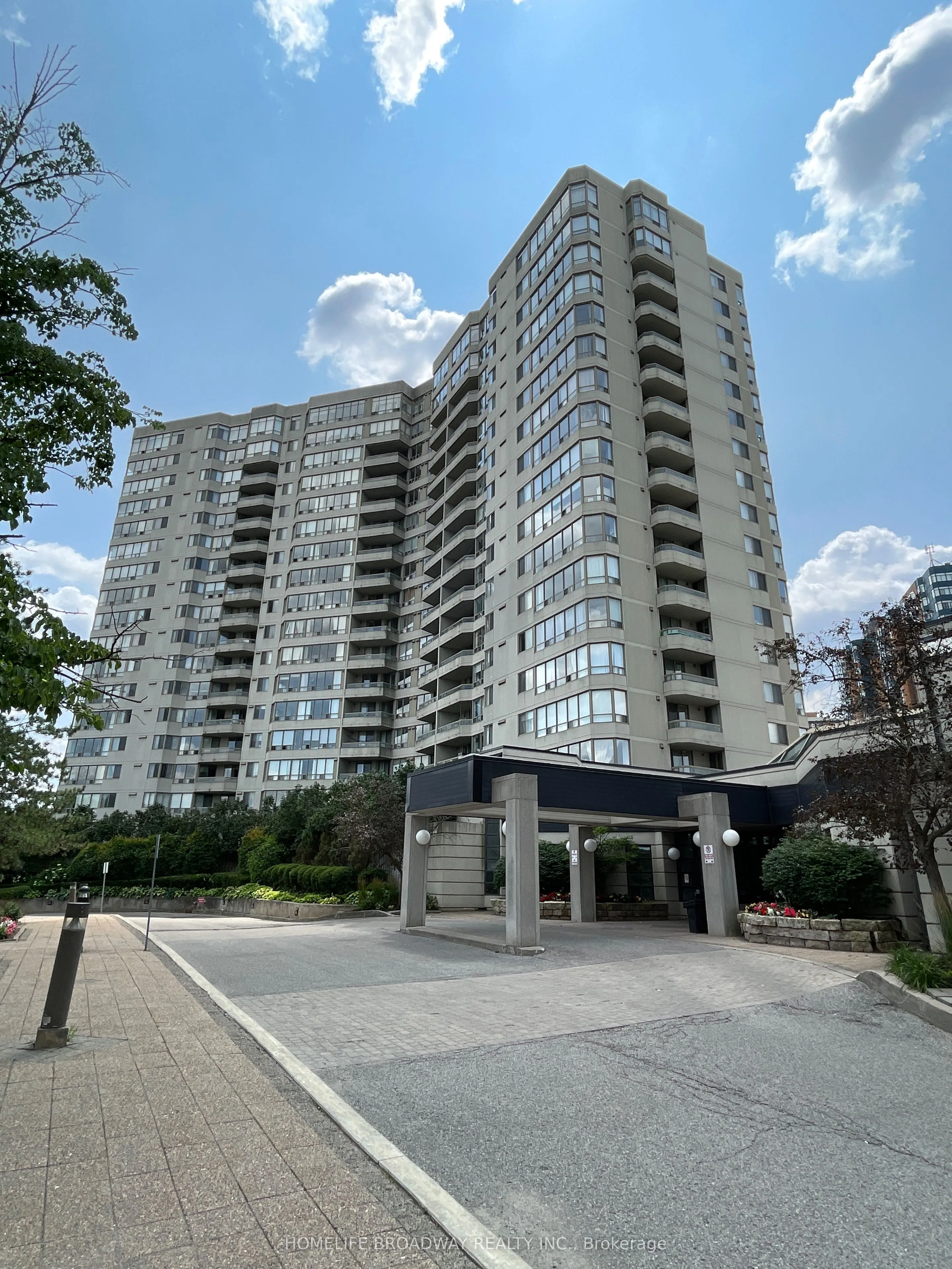 150 Alton Towers Circle, #1714