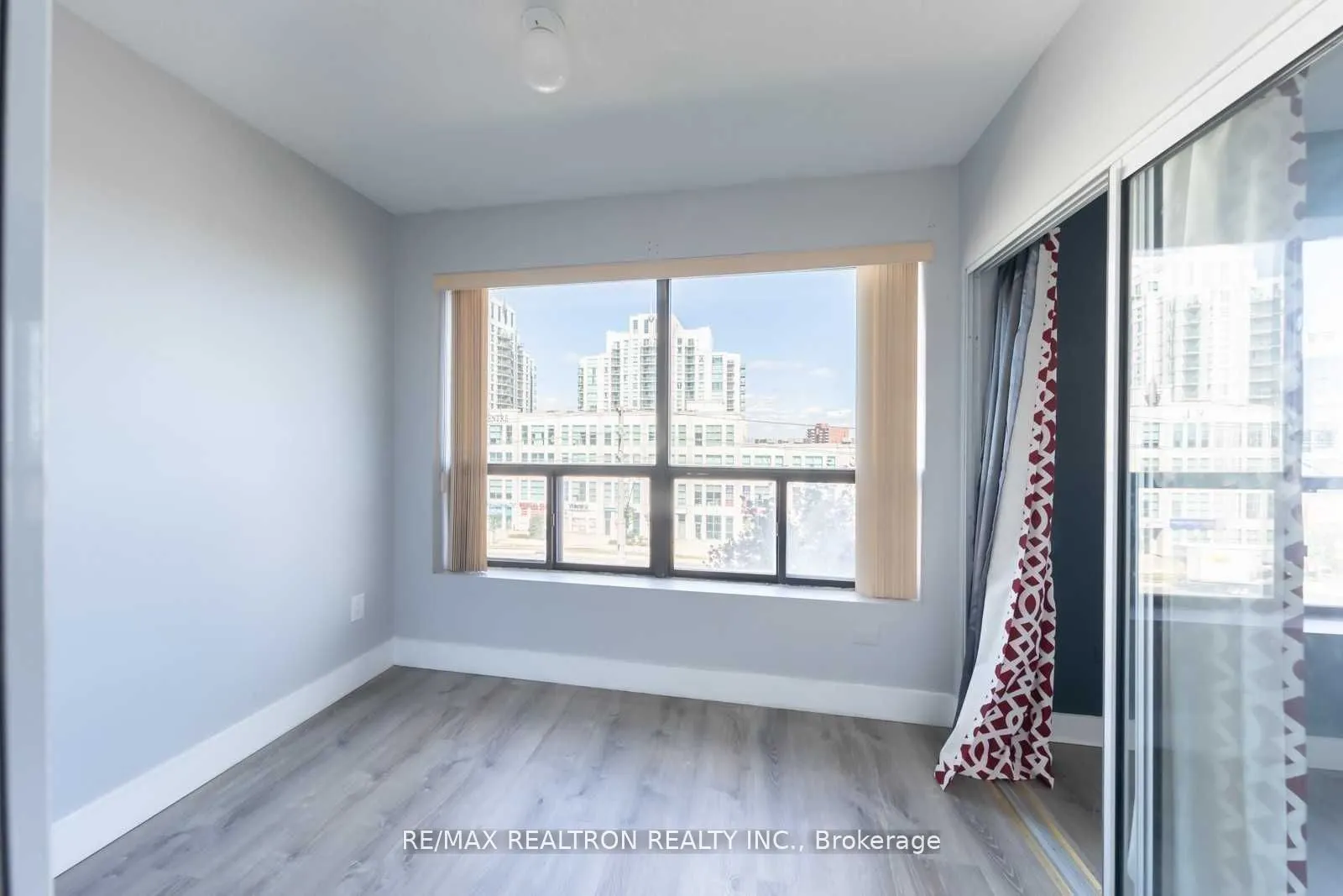 39 Kimbercroft Court, #505