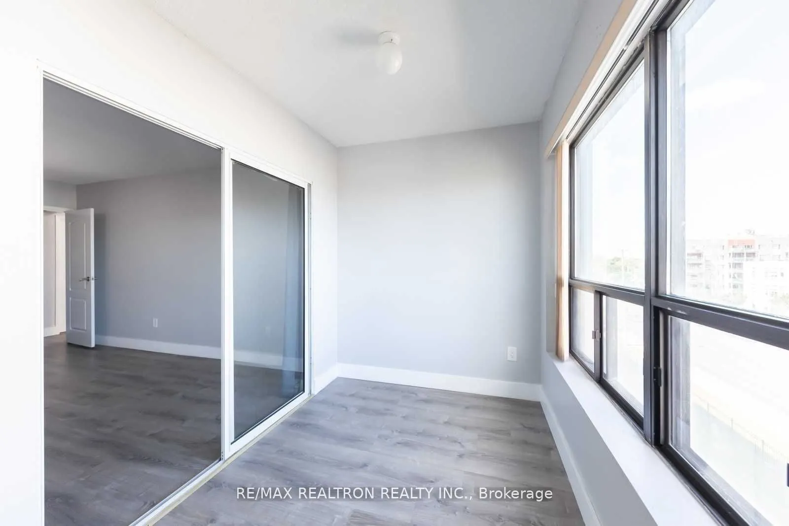 39 Kimbercroft Court, #505