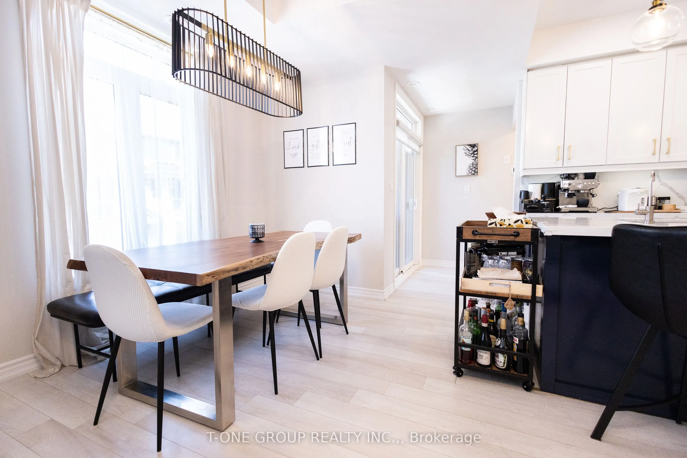 2728 William Jackson Drive, #7