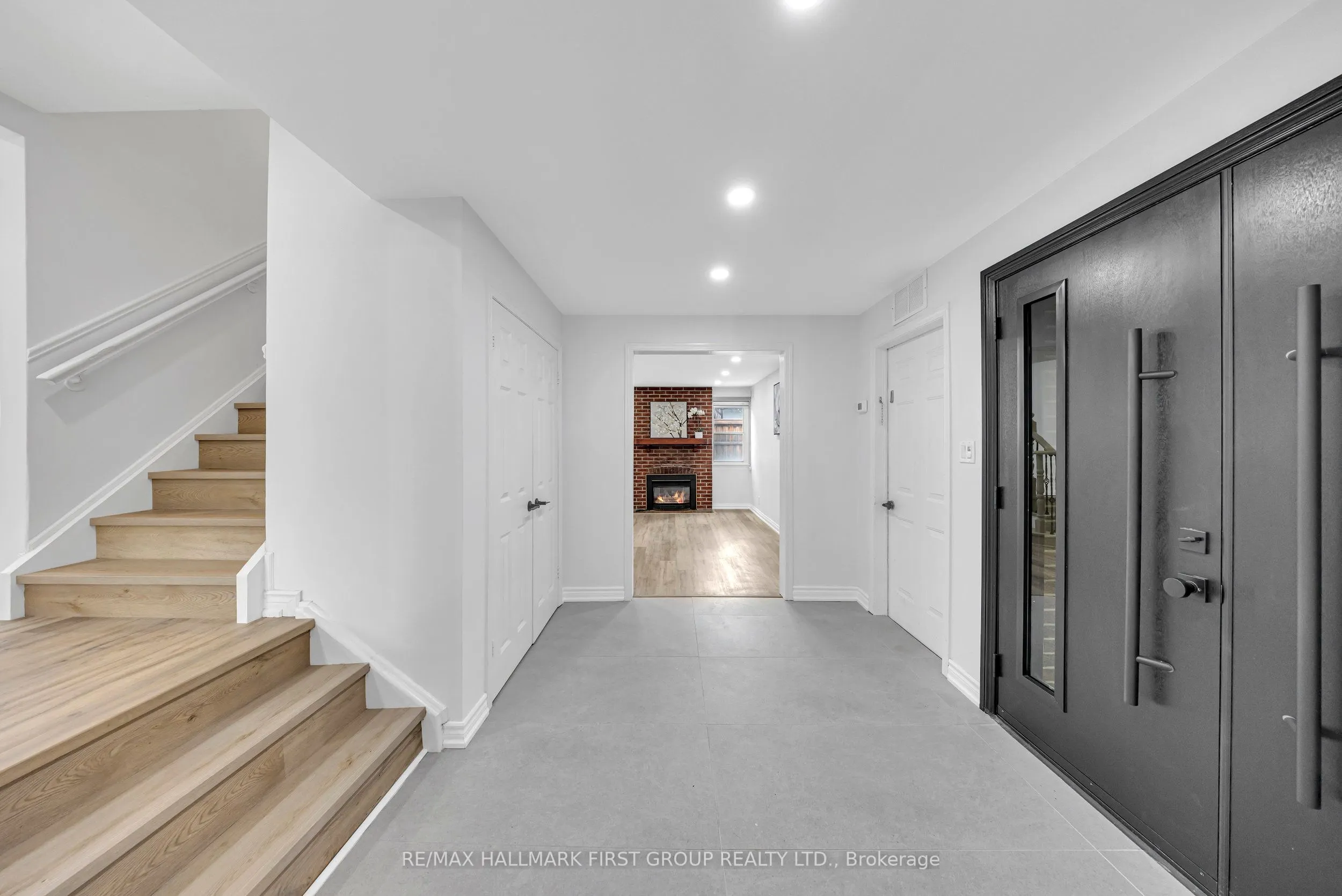 890 Briarwood Drive