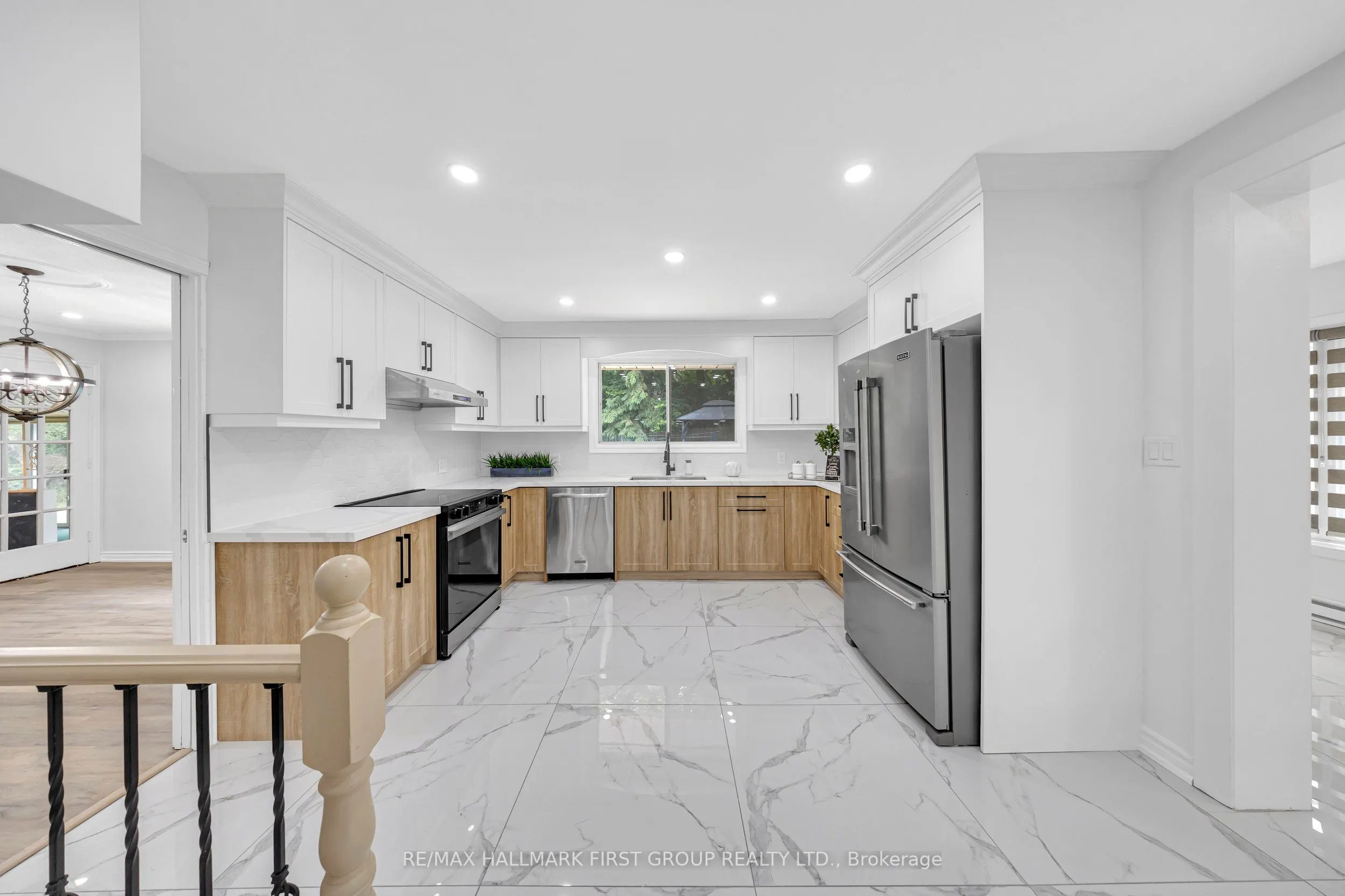 890 Briarwood Drive