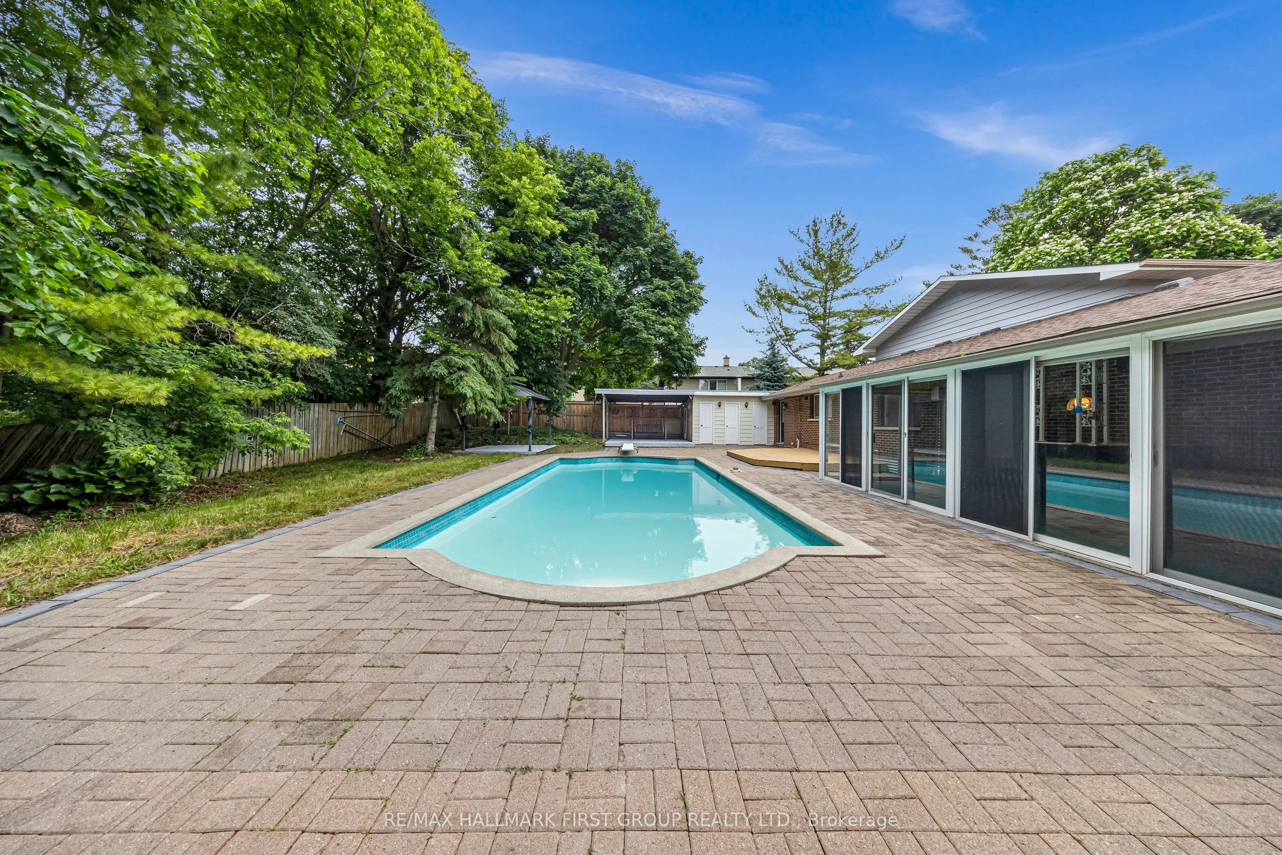 890 Briarwood Drive
