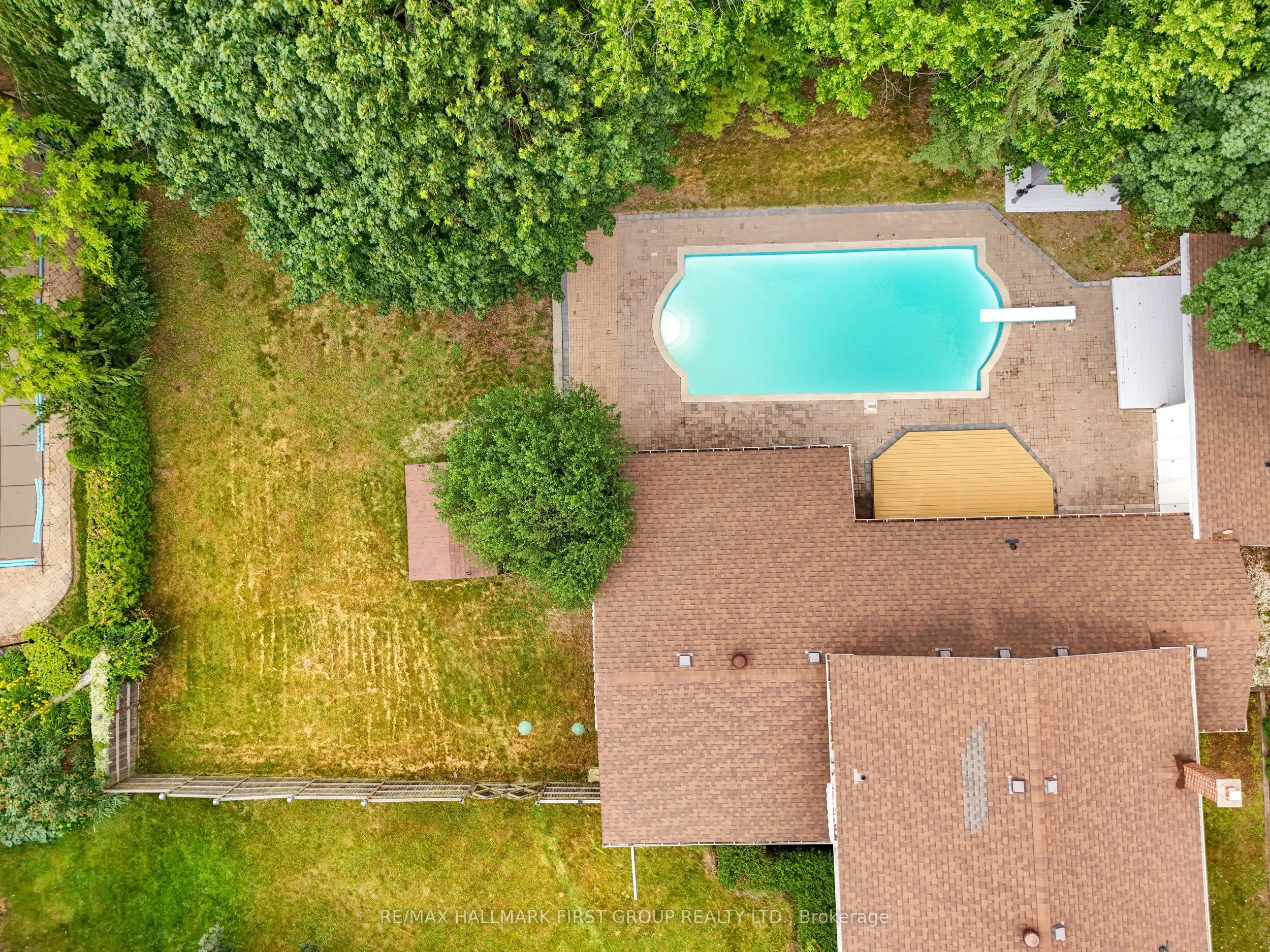 890 Briarwood Drive