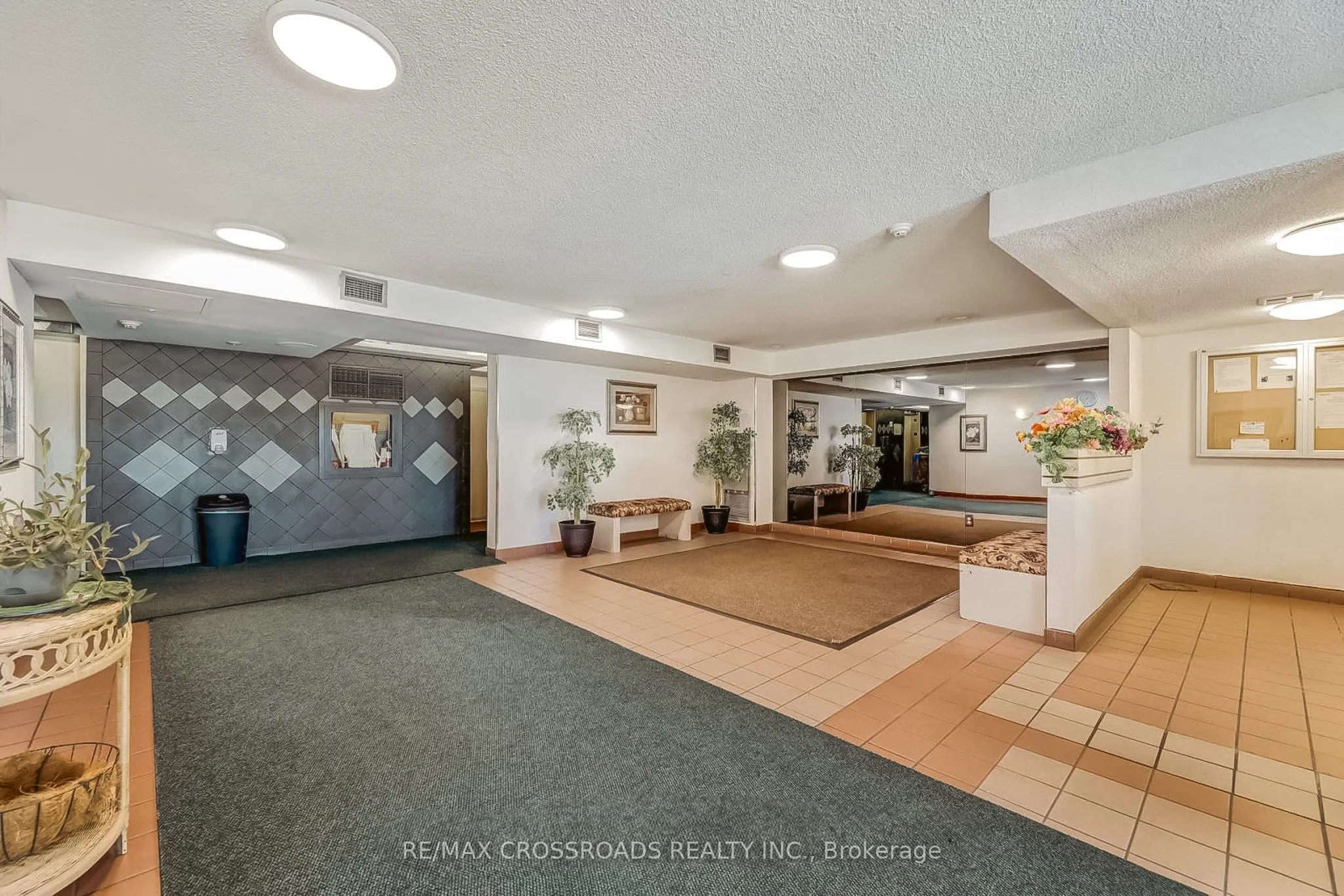 15 Sewells Road, #1204