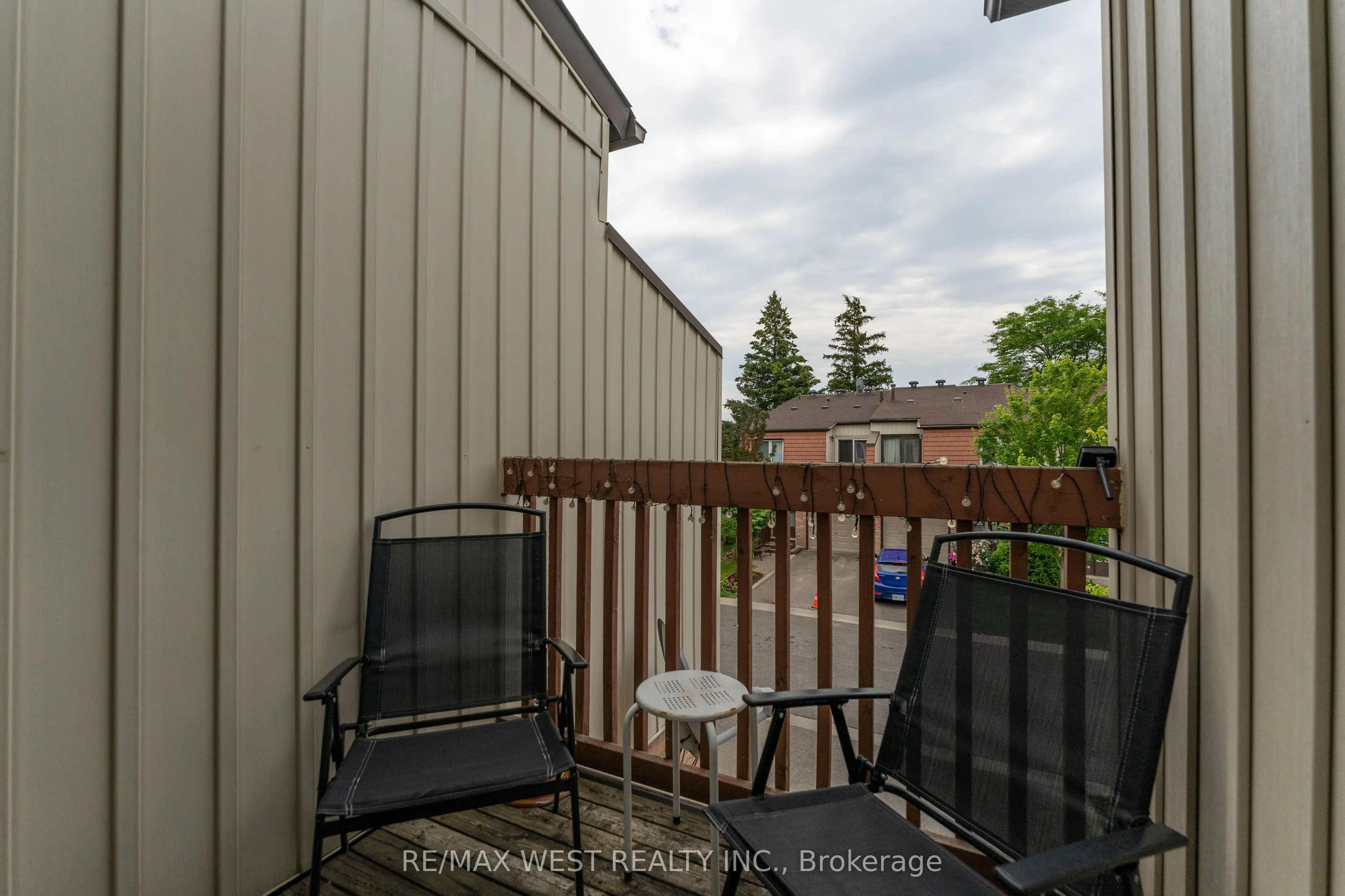 15 Guildwood Parkway, #30