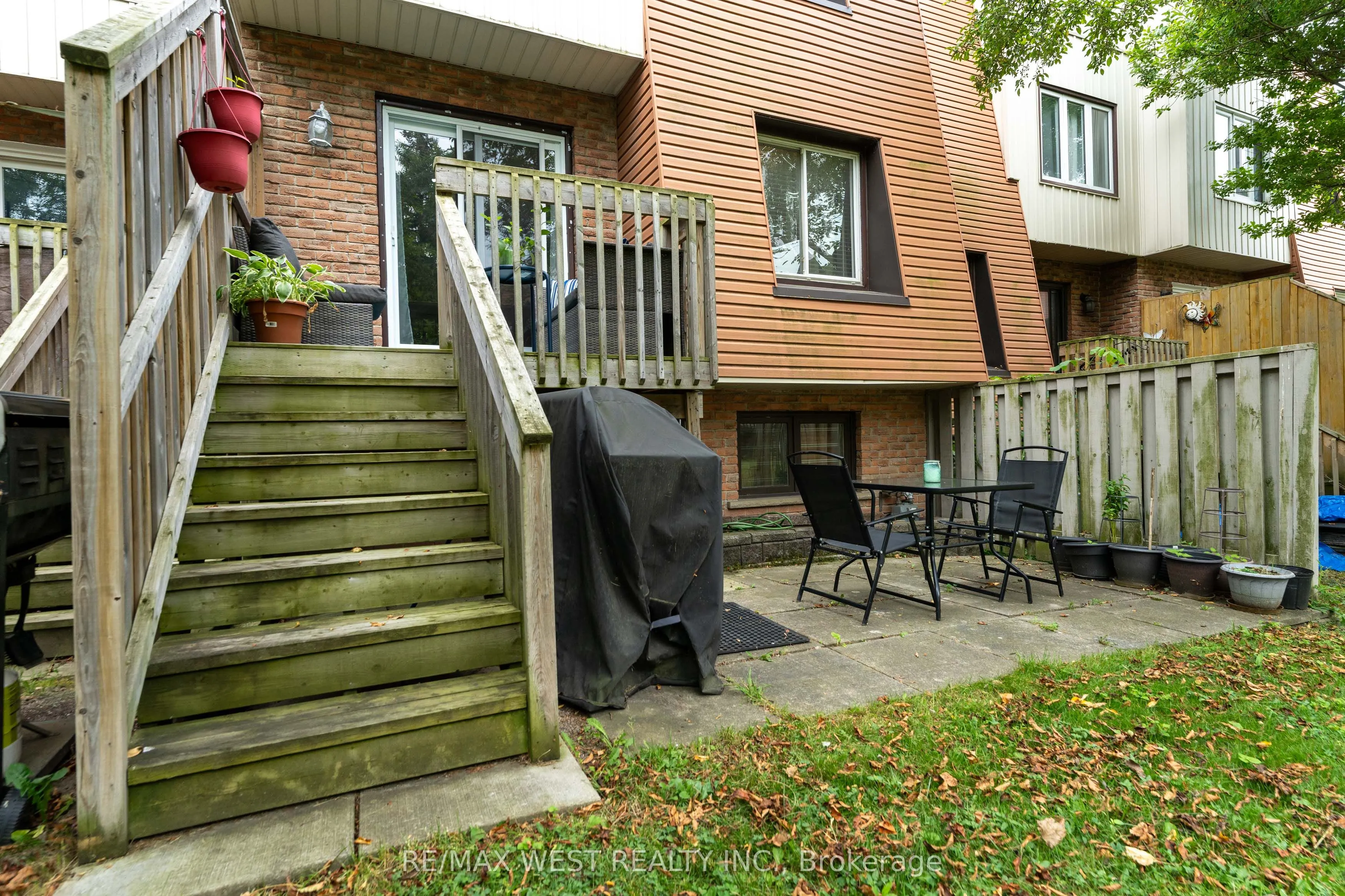 15 Guildwood Parkway, #30