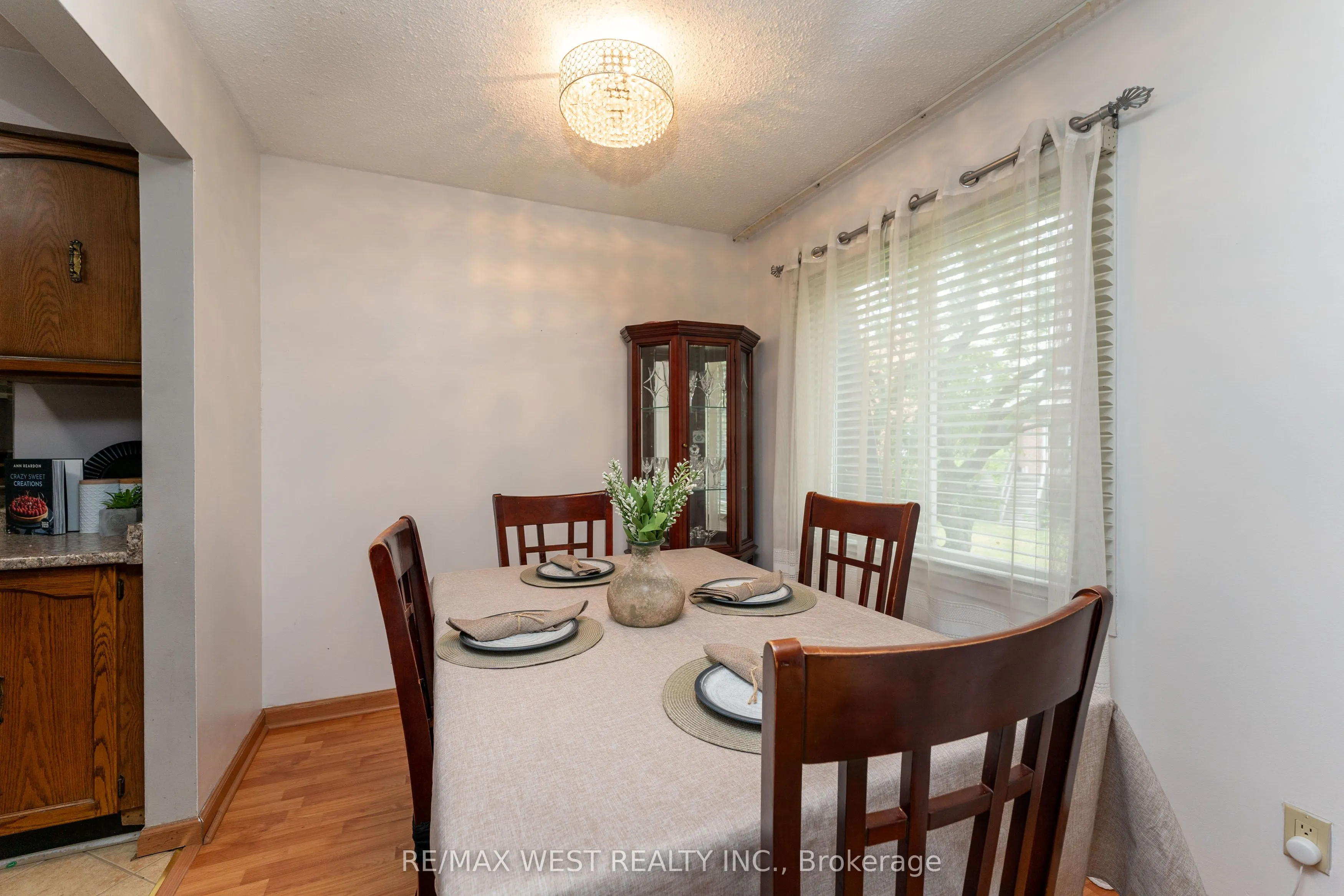 15 Guildwood Parkway, #30