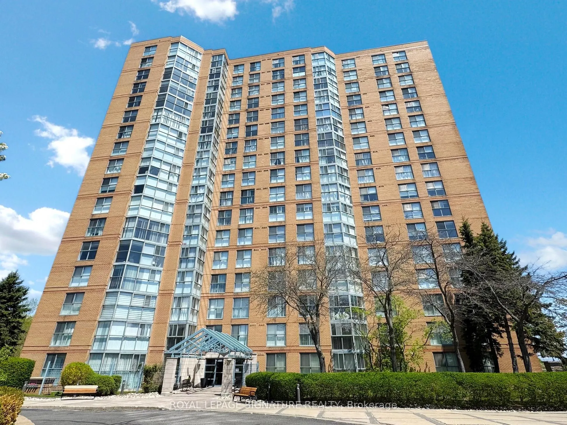 90 Dale Avenue, #309