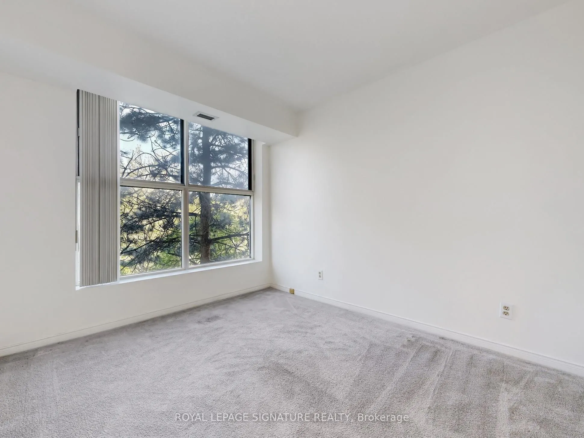 90 Dale Avenue, #309