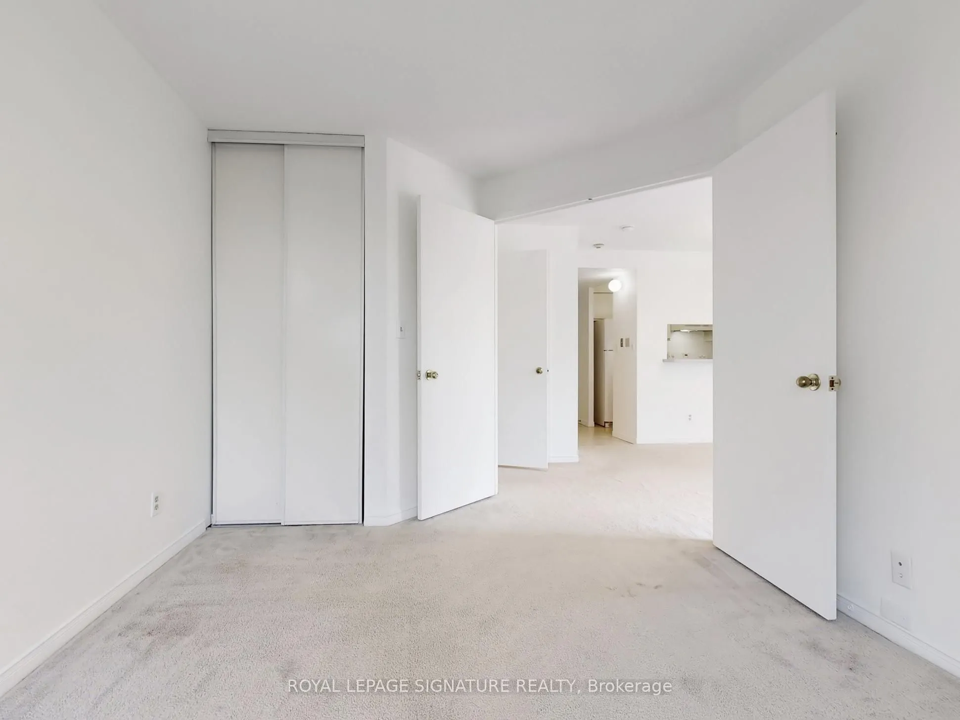 90 Dale Avenue, #309