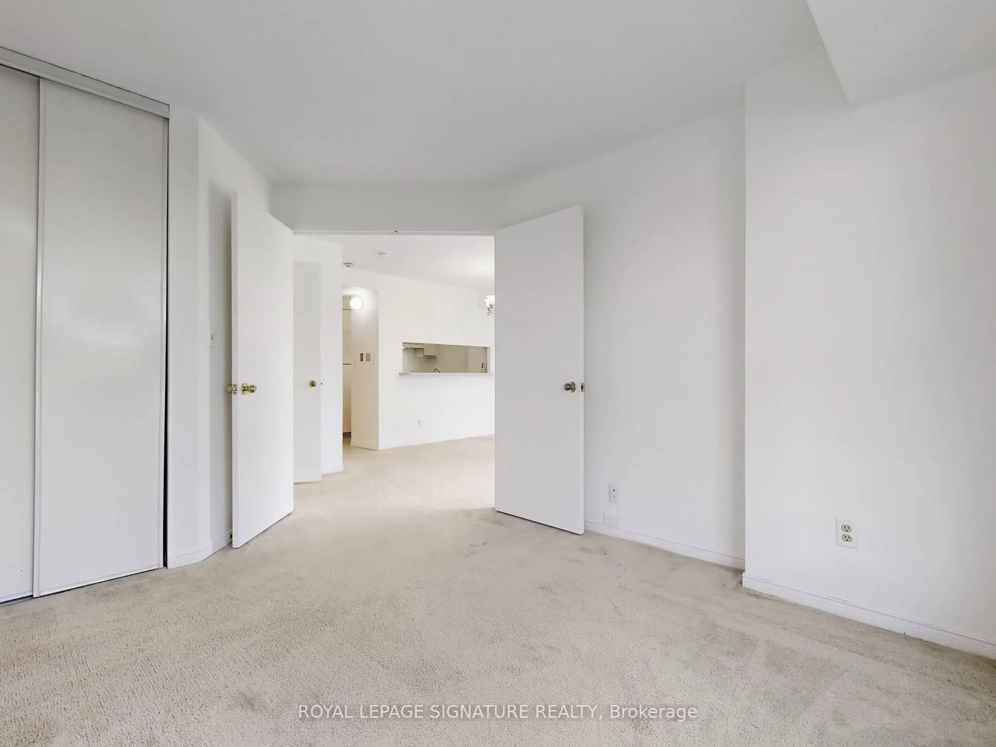 90 Dale Avenue, #309