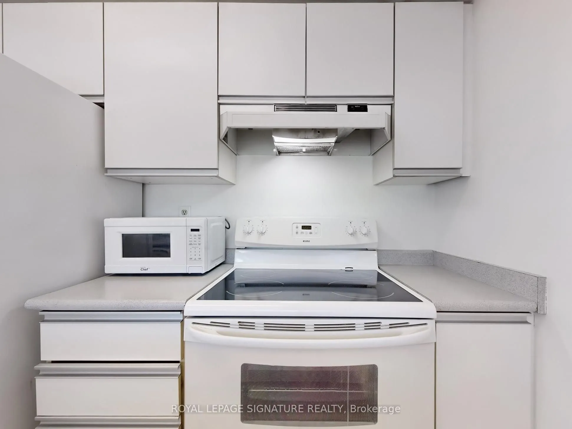 90 Dale Avenue, #309