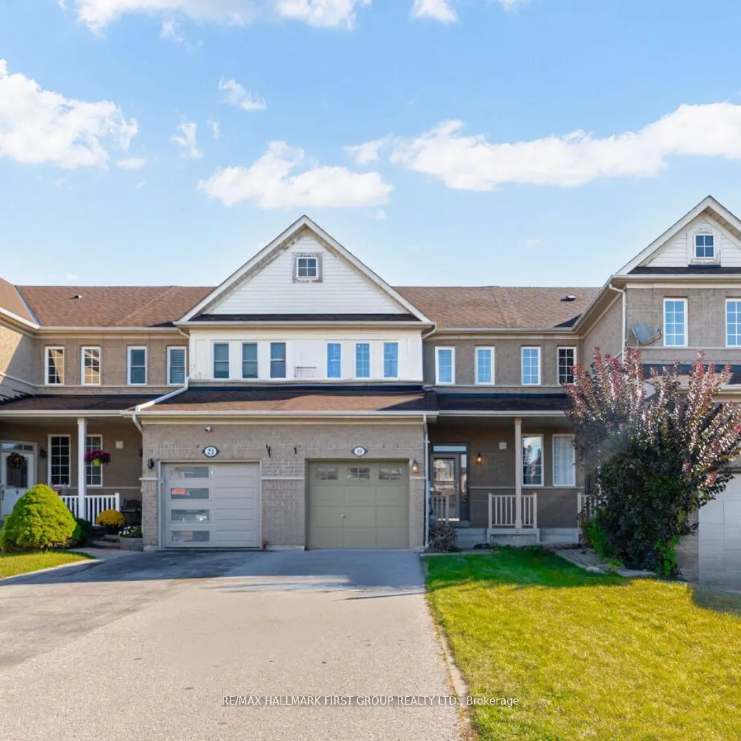 19 Inlet Bay Drive