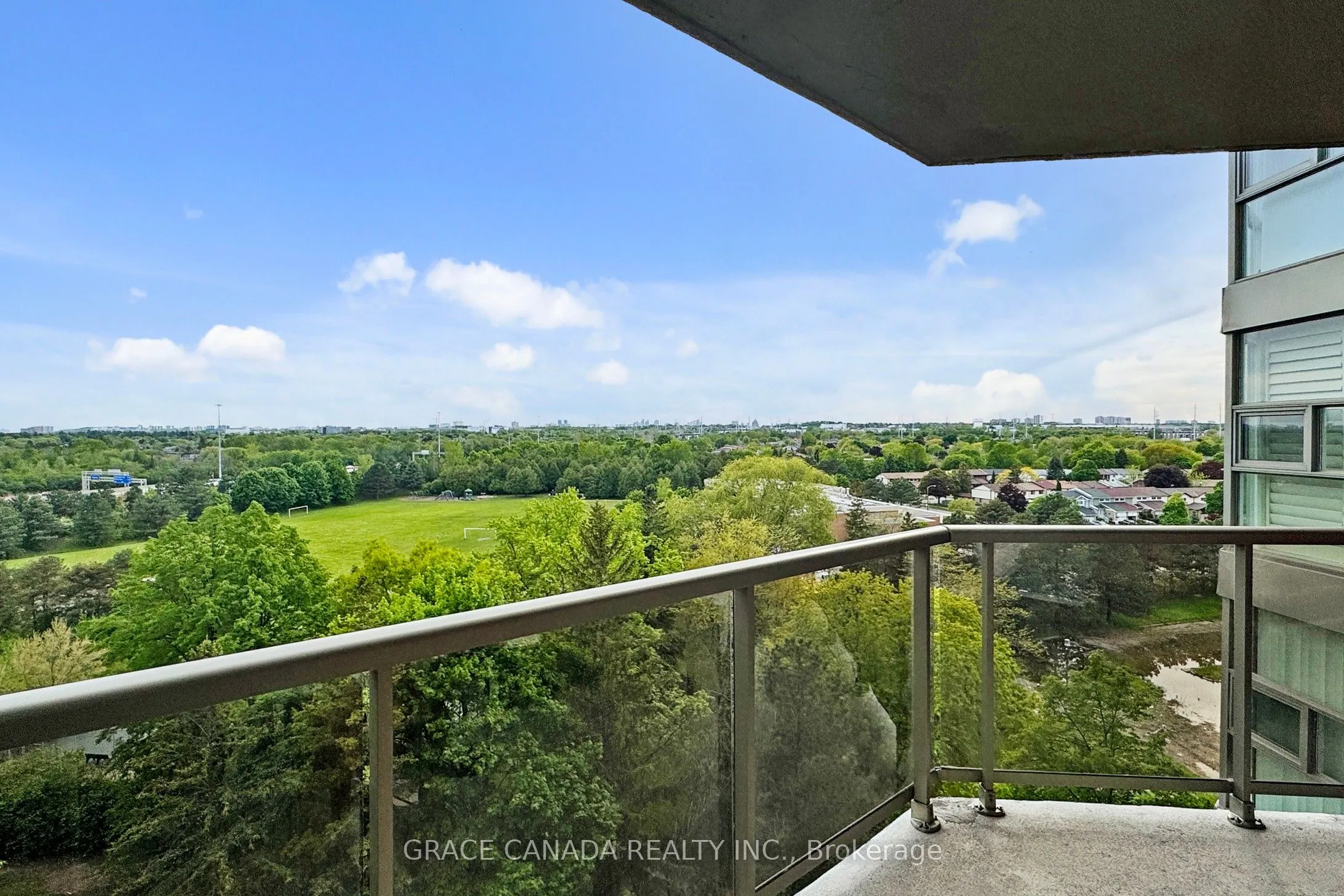 10 Dean Park Road, #903